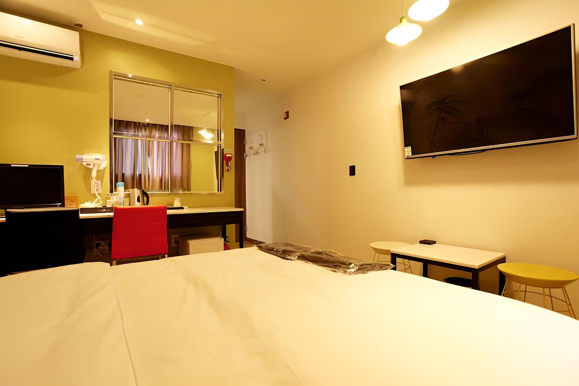 Room (Standard)