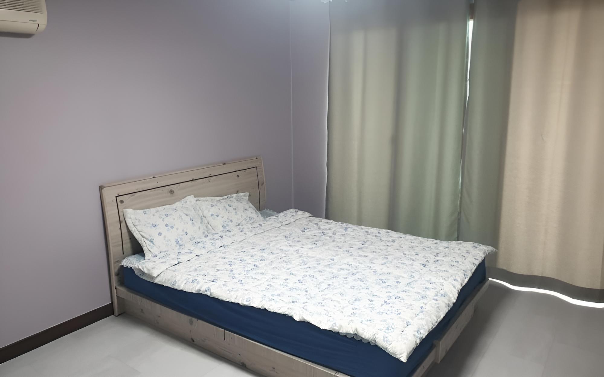 Room (Bed Room-307)