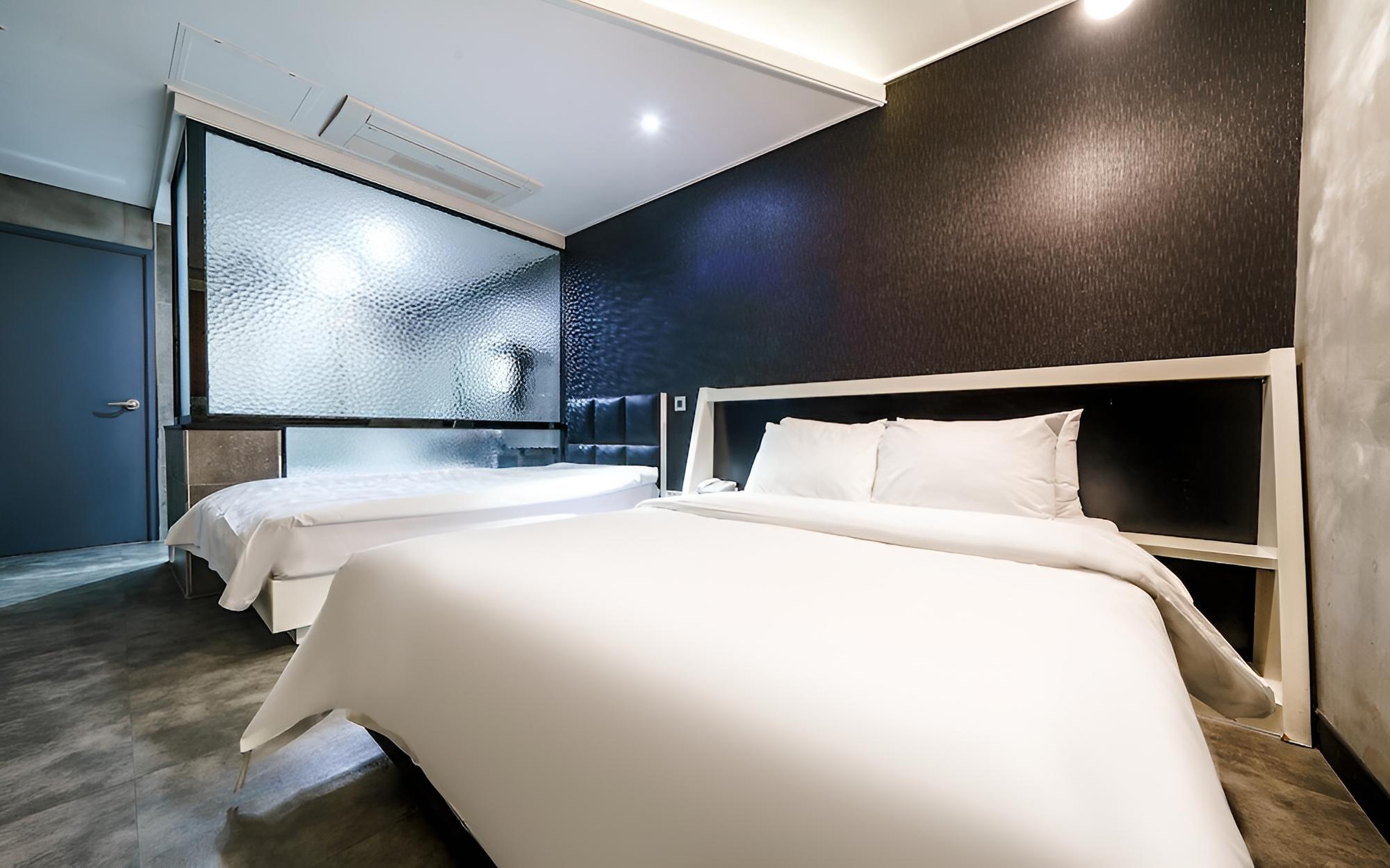 Room (Business Twin Room (OTT)) - Photo 6