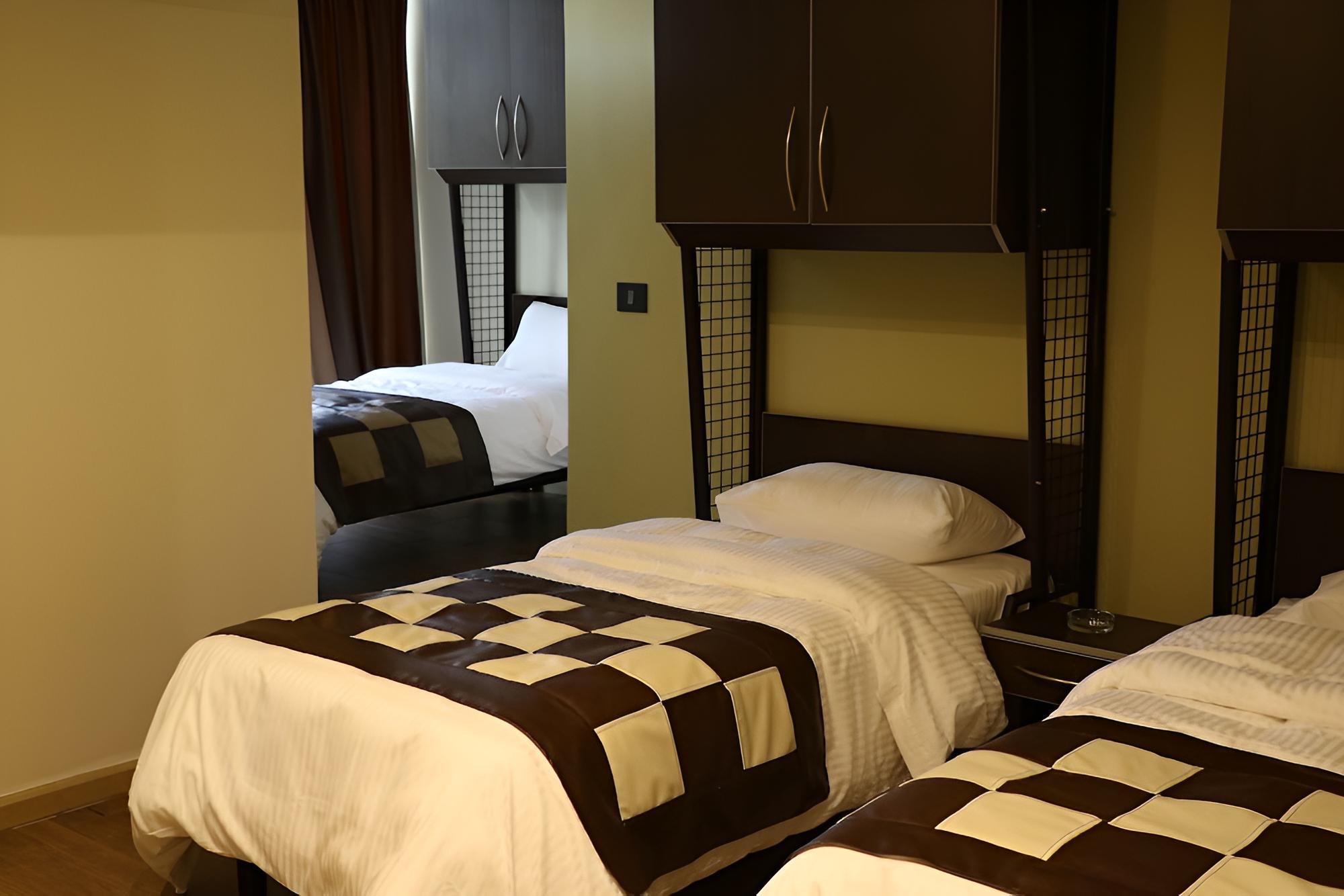 Standard double room with balcony and sea view