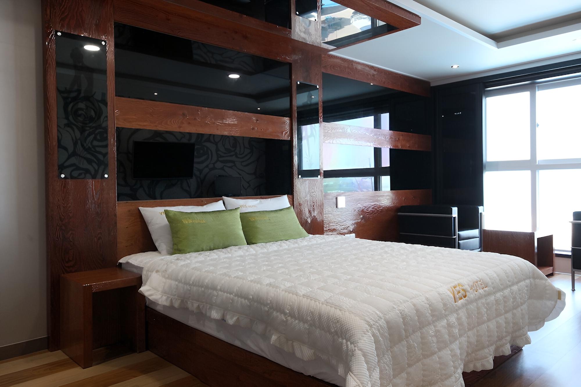 Room (Semi-Special Room) - Photo 9