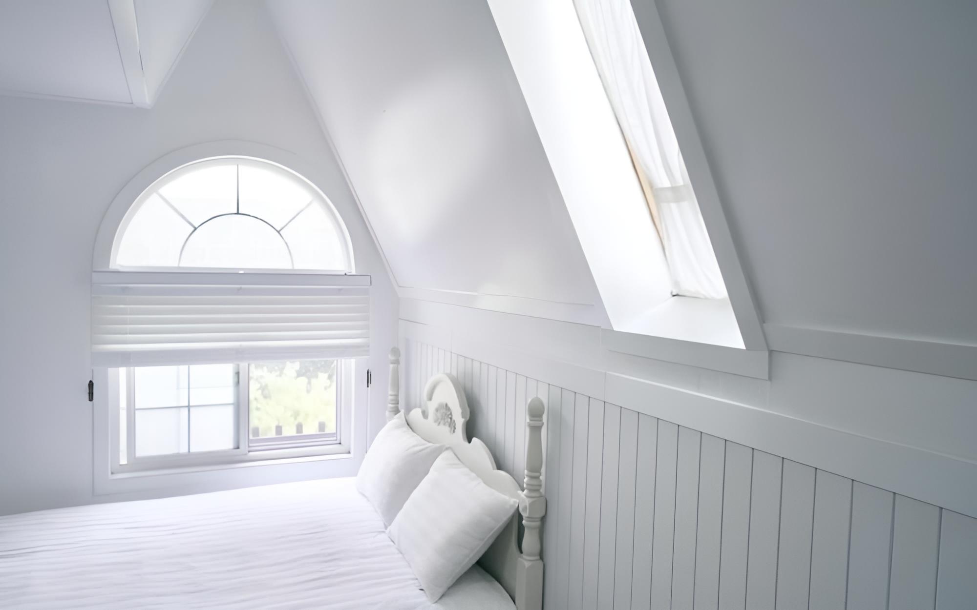 Room (Lilly)