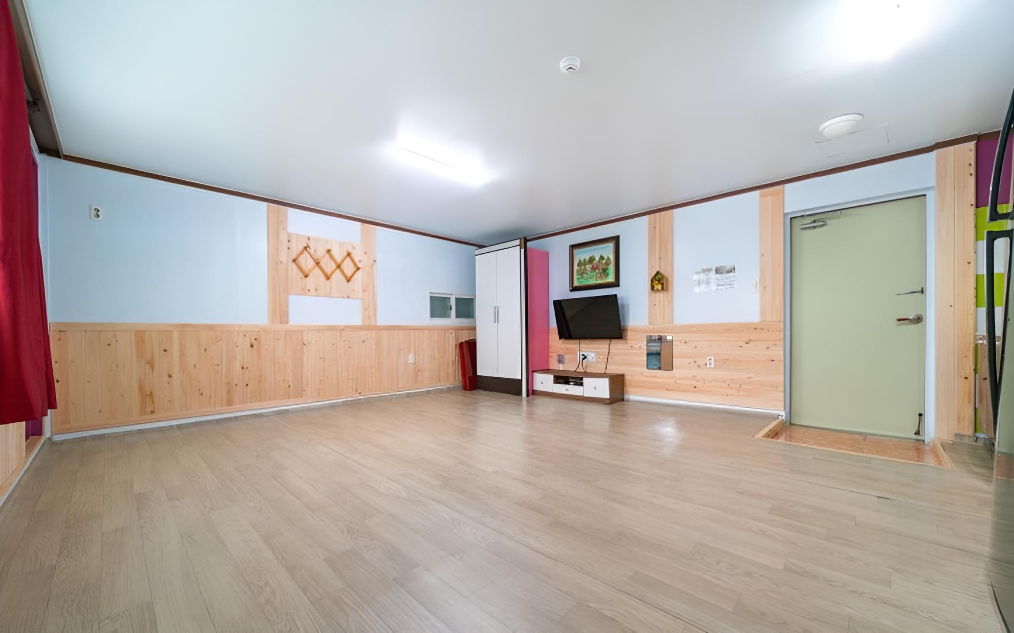 Room (Room 101) photo 3
