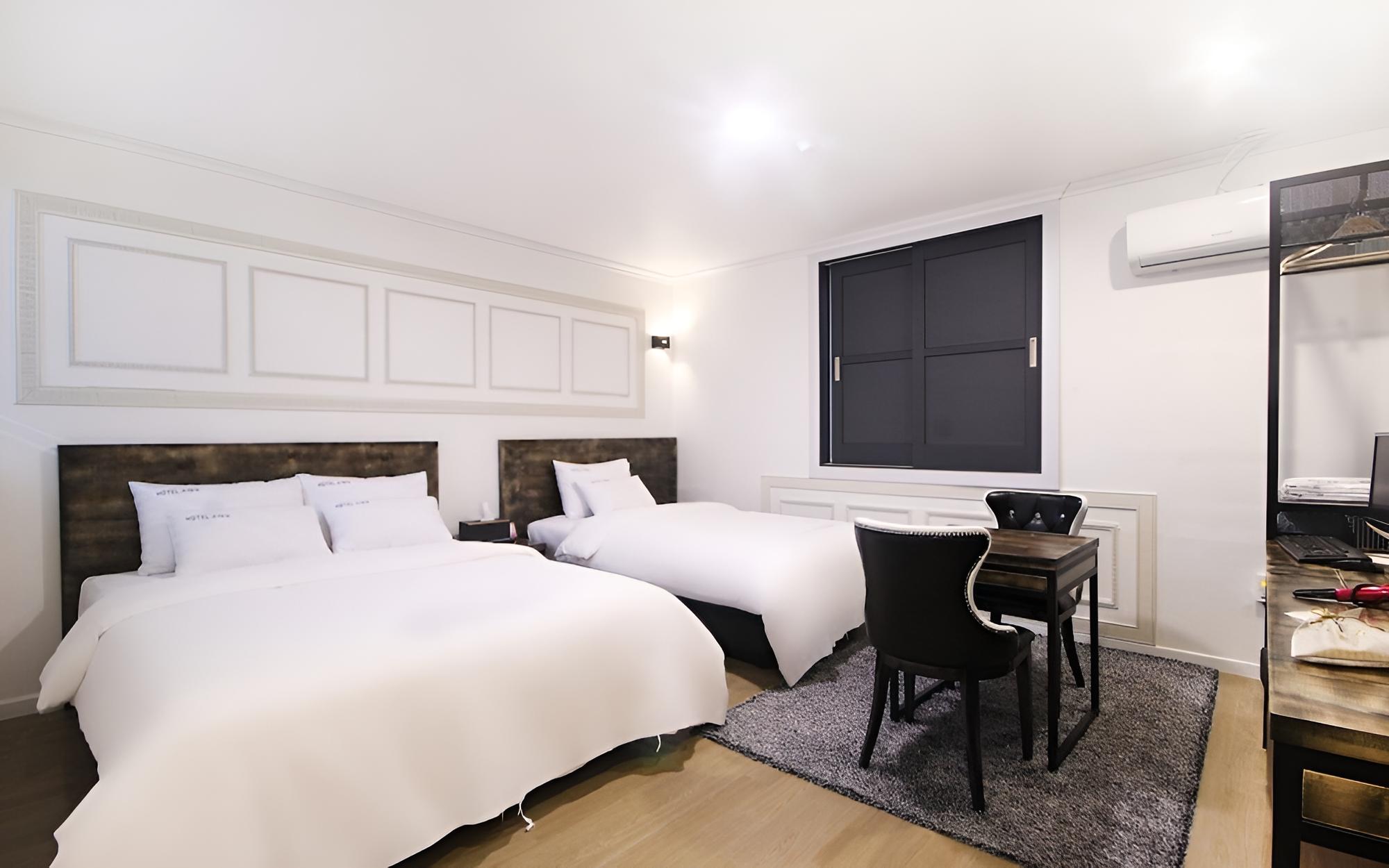 Room (Special Room - Twin)