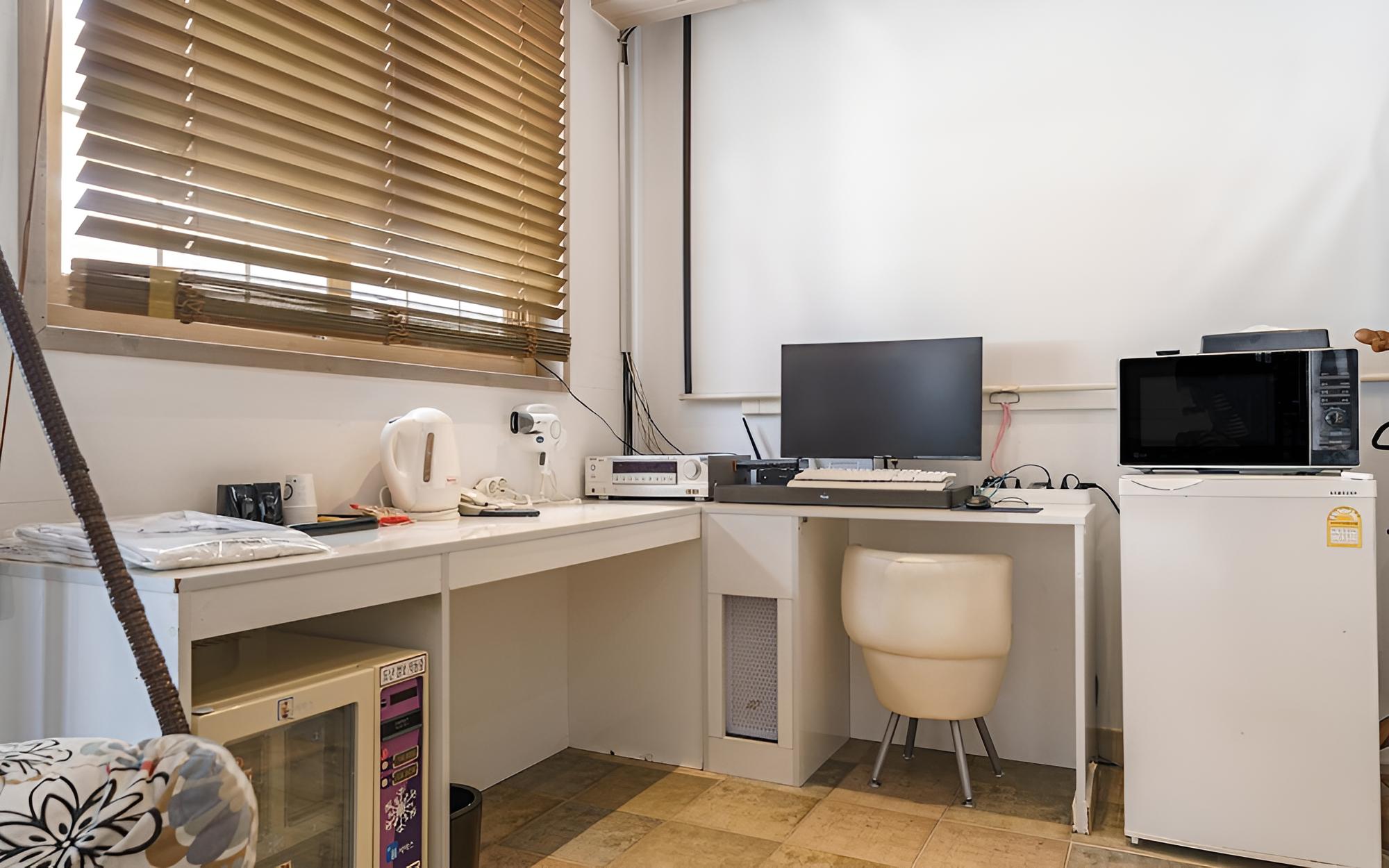 Room (Special room (cooking available/spa b)