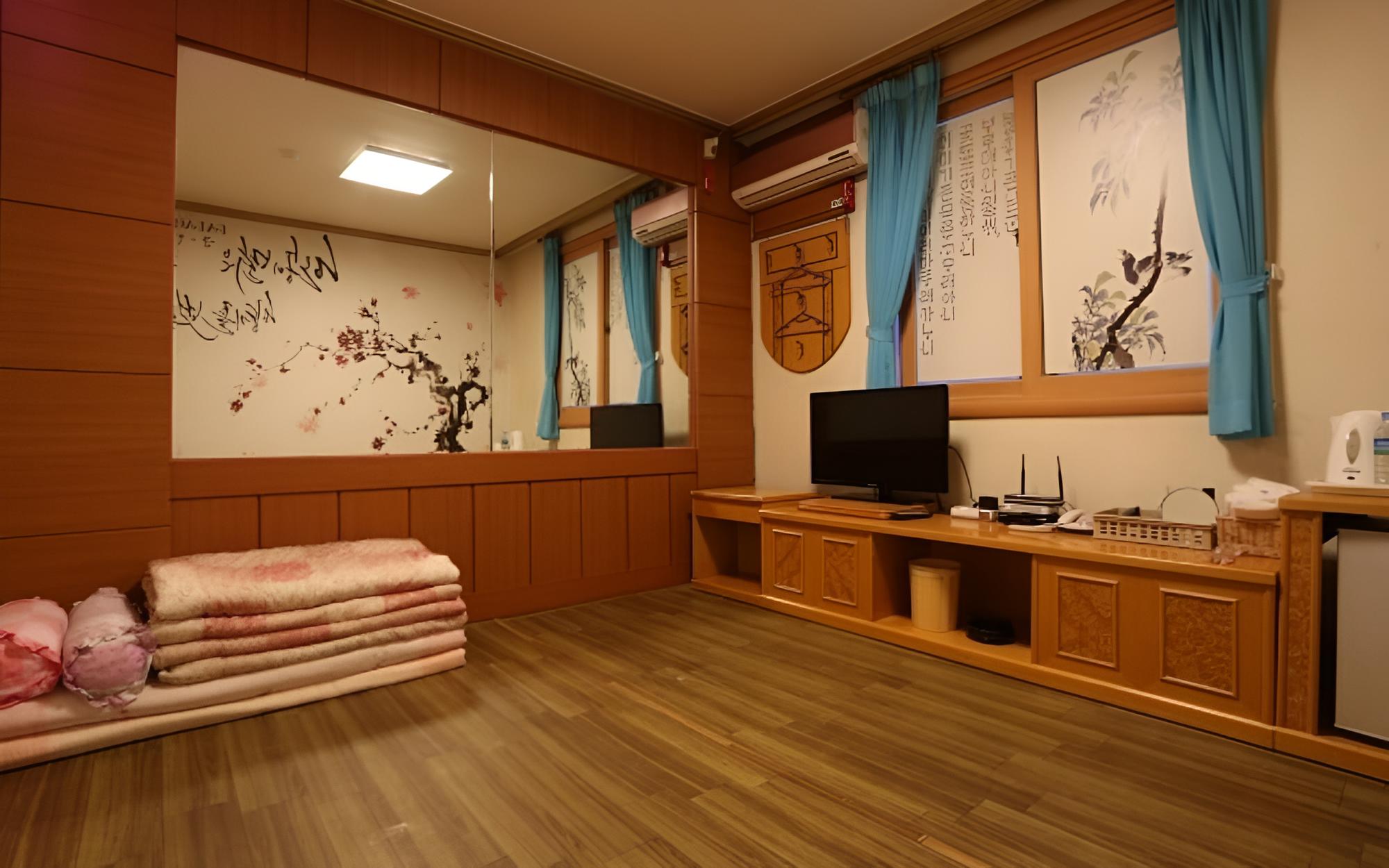 Room (Ondol (Standard))