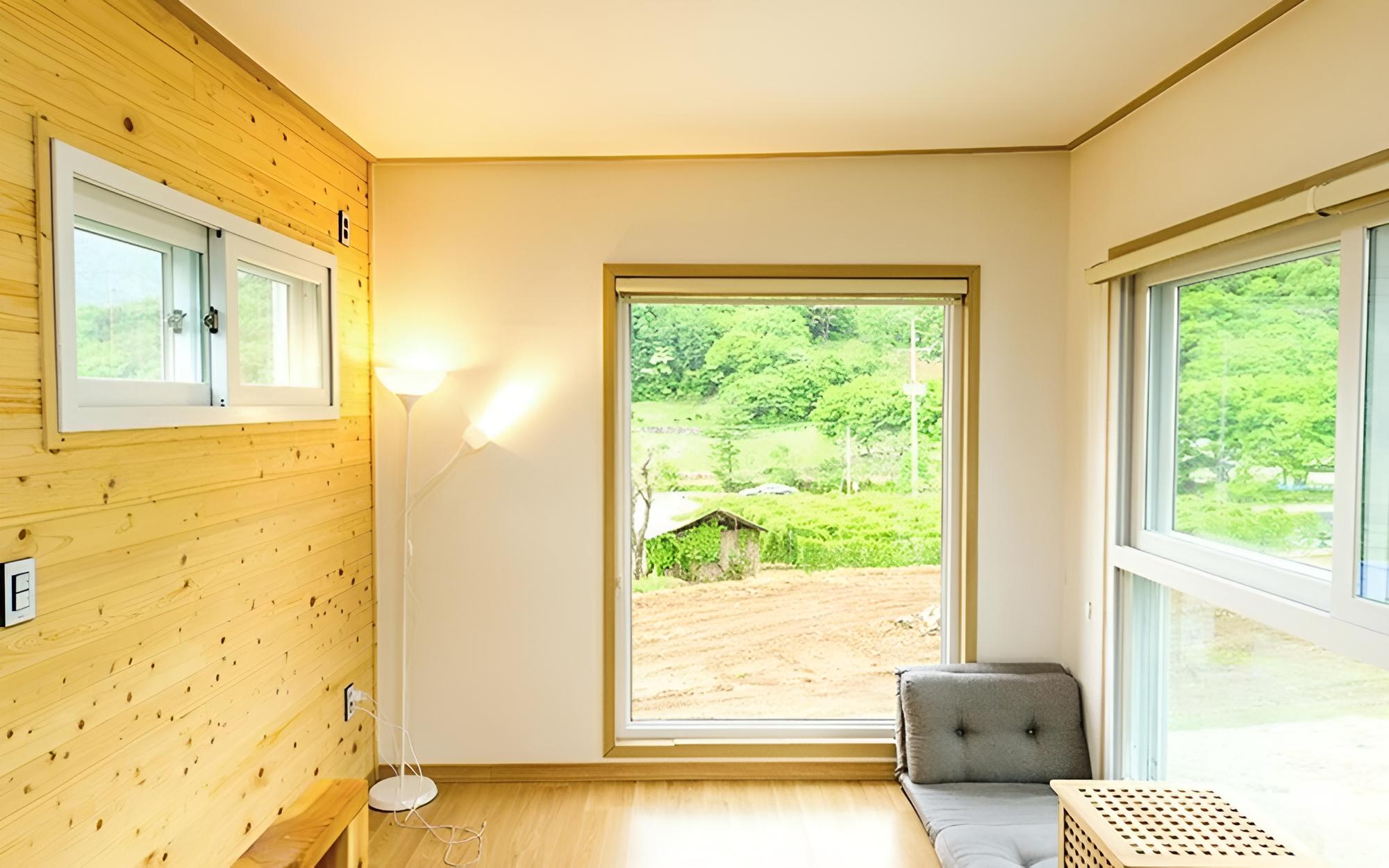 Room (Star 6)
