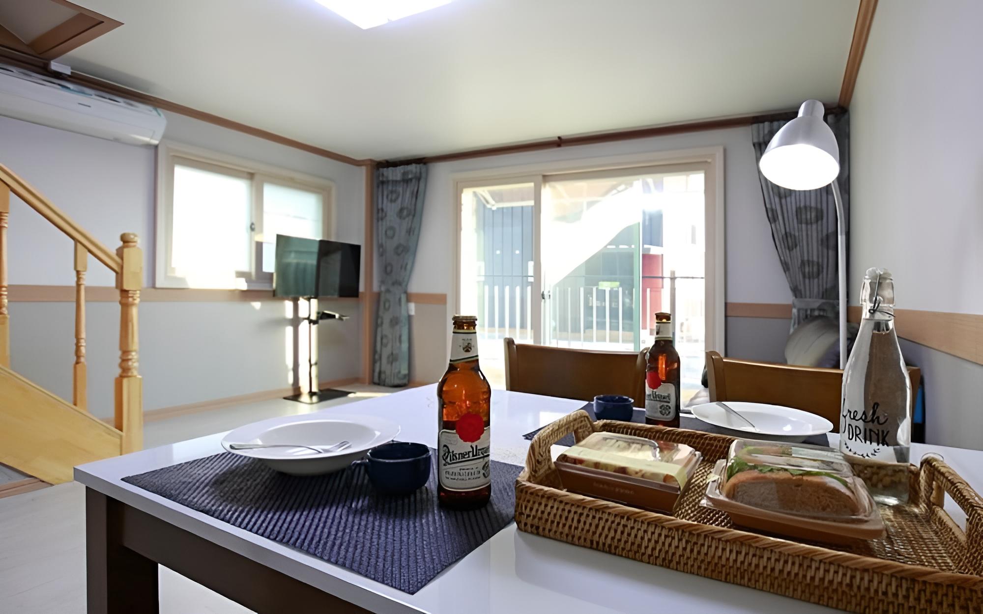 Room (SEA B (Duplex)) photo 2