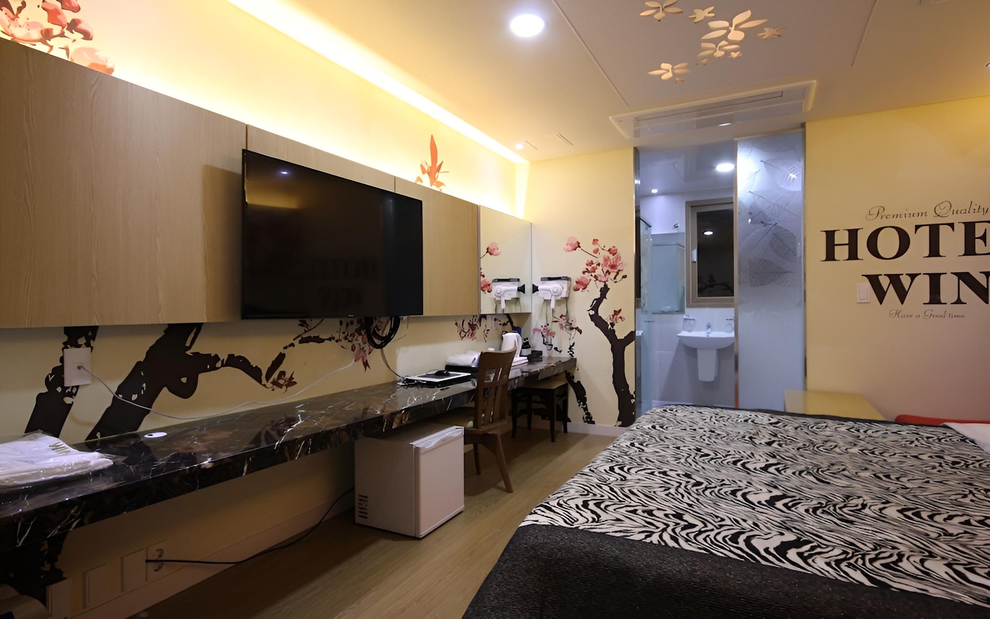 Room (General room-safe accommodation (arch) photo 2