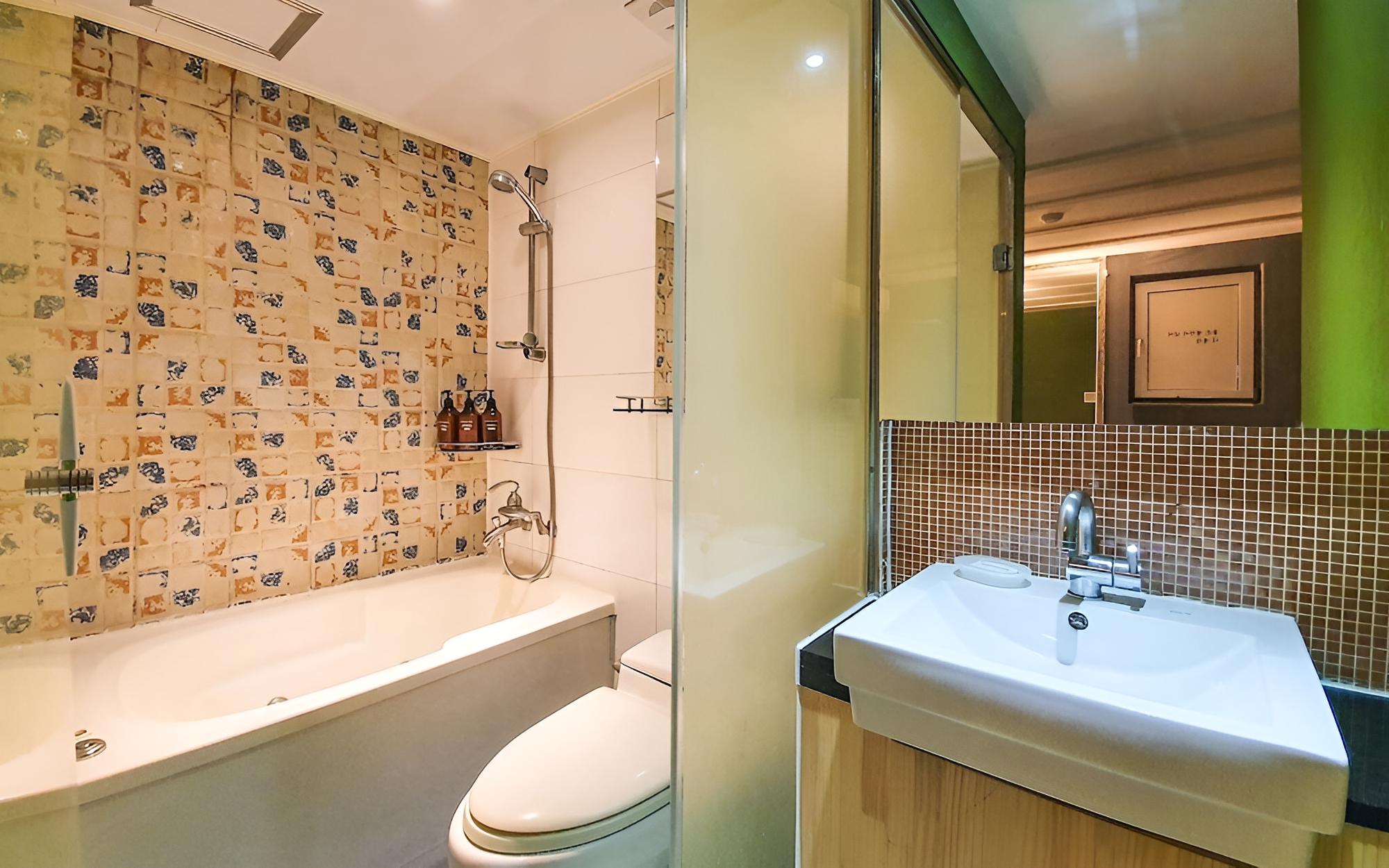 Room (Standard room - no consecutive nights) - Photo 4