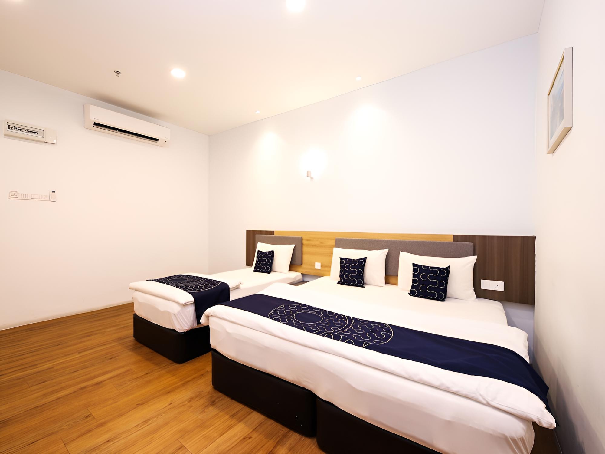 Deluxe Triple Room photo 3
