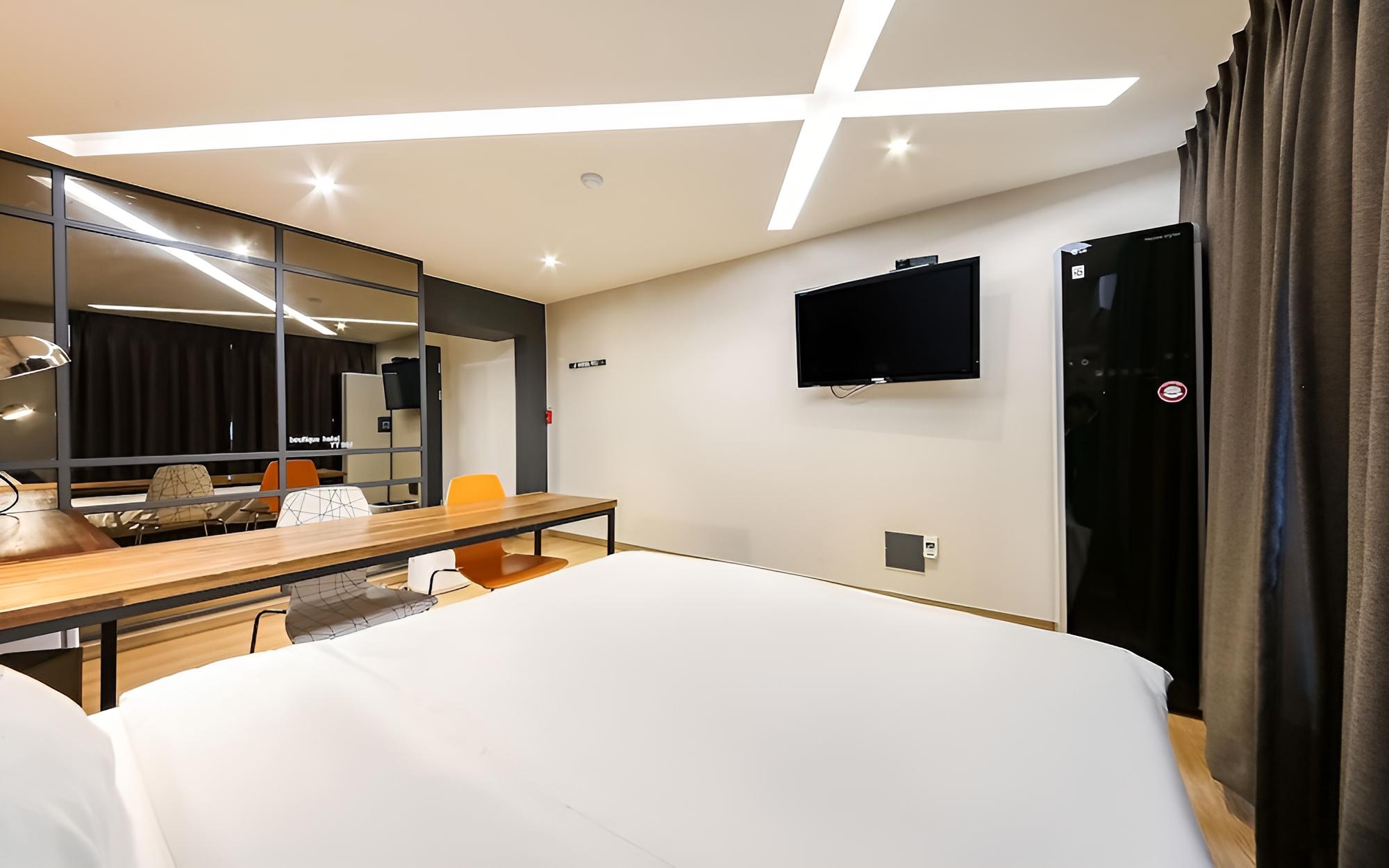 Room (Special Room - Terrace (*Netflix view) - Photo 8