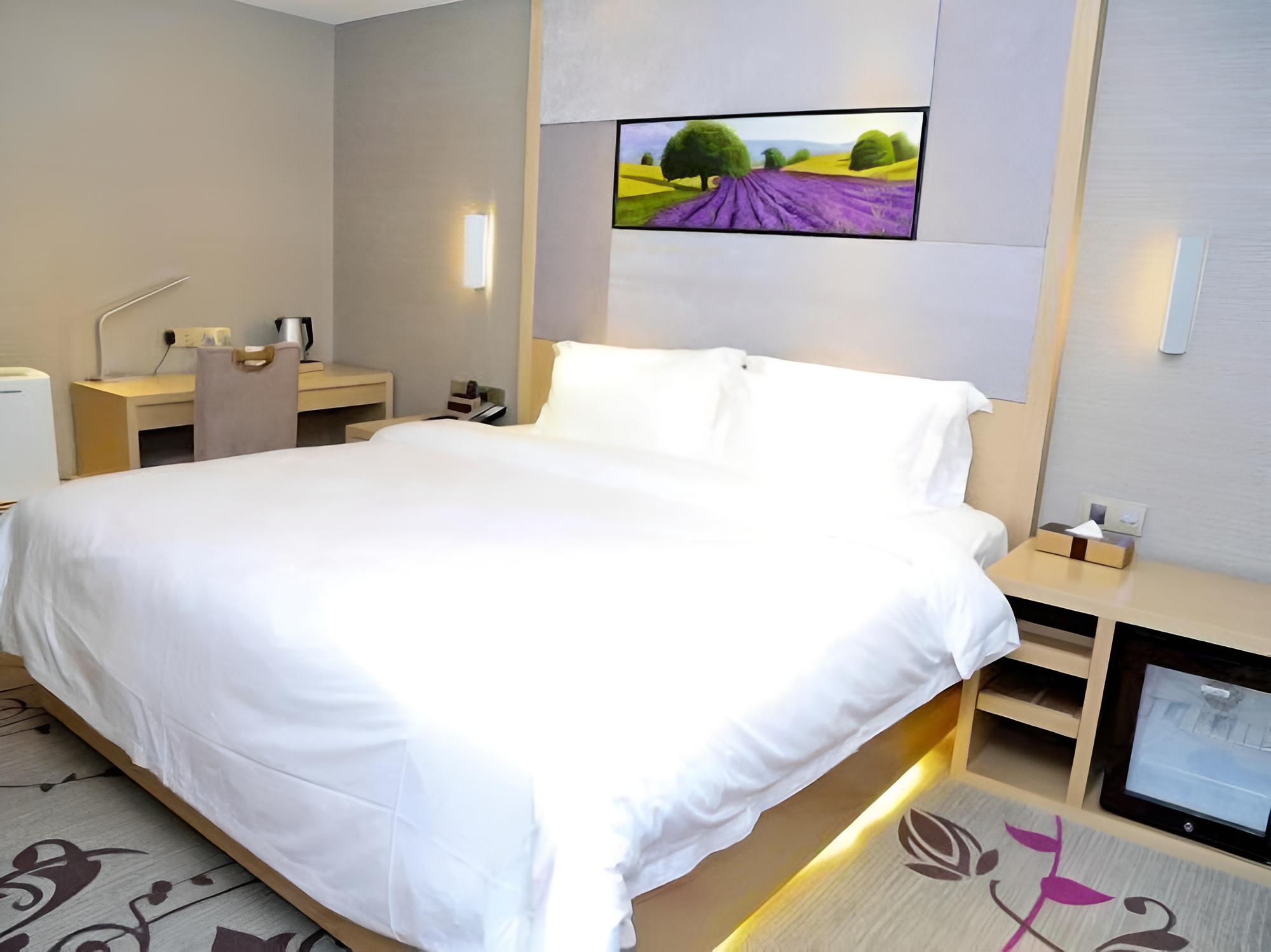 Superior Room (No Window)