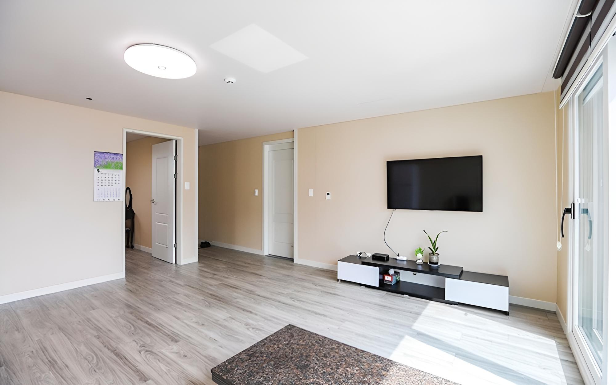Room (The Grace 203 (Ocean View)) photo 3