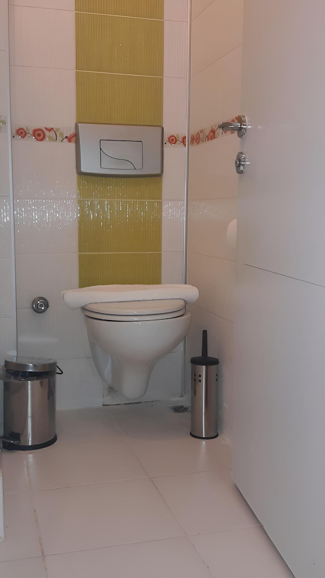 Mini Studio Apartment photo 1