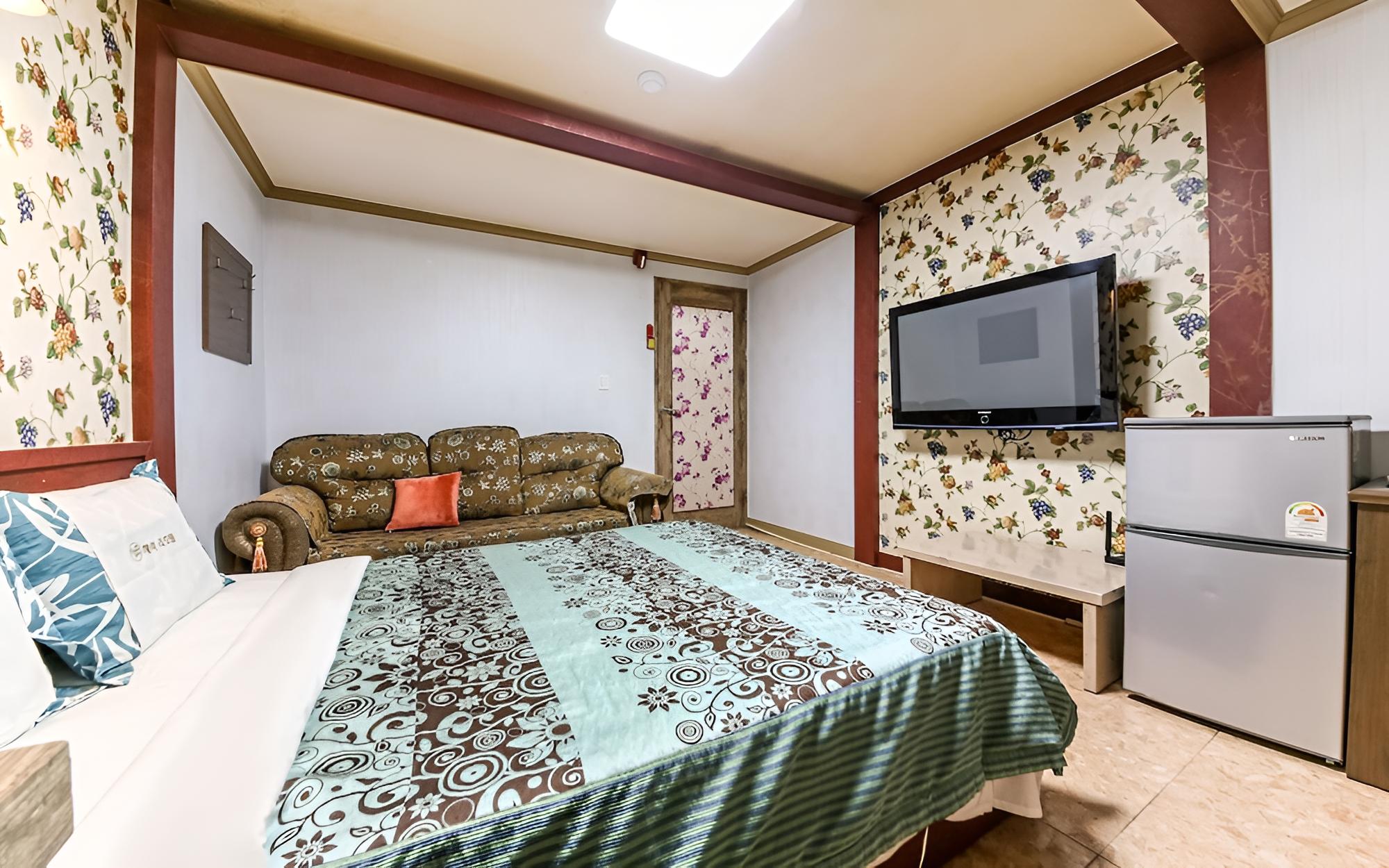 Room (Business room) - Photo 3