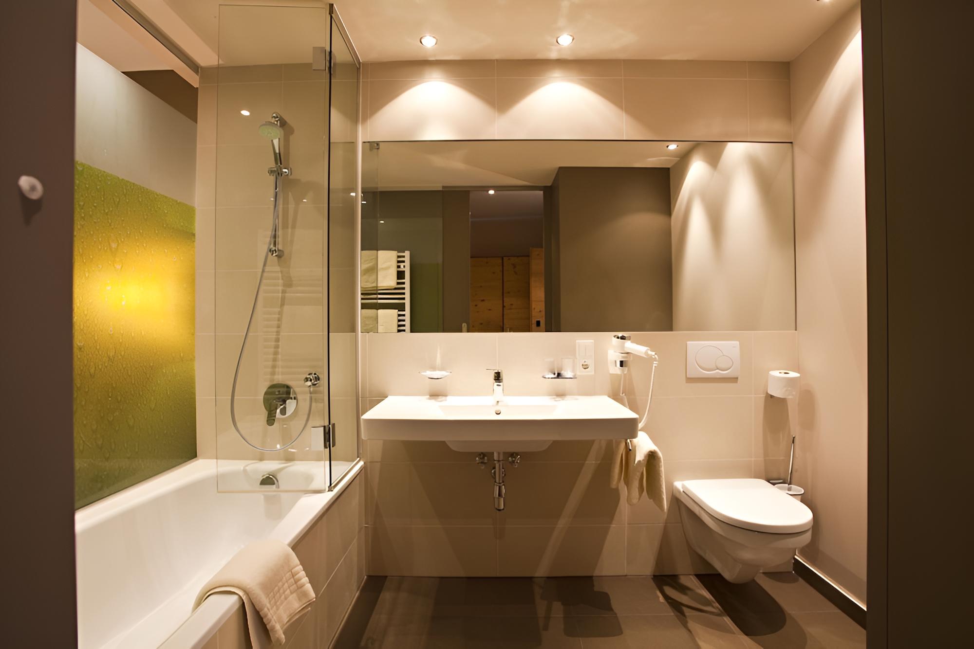 Superior Double Room, Balcony, Mountain View