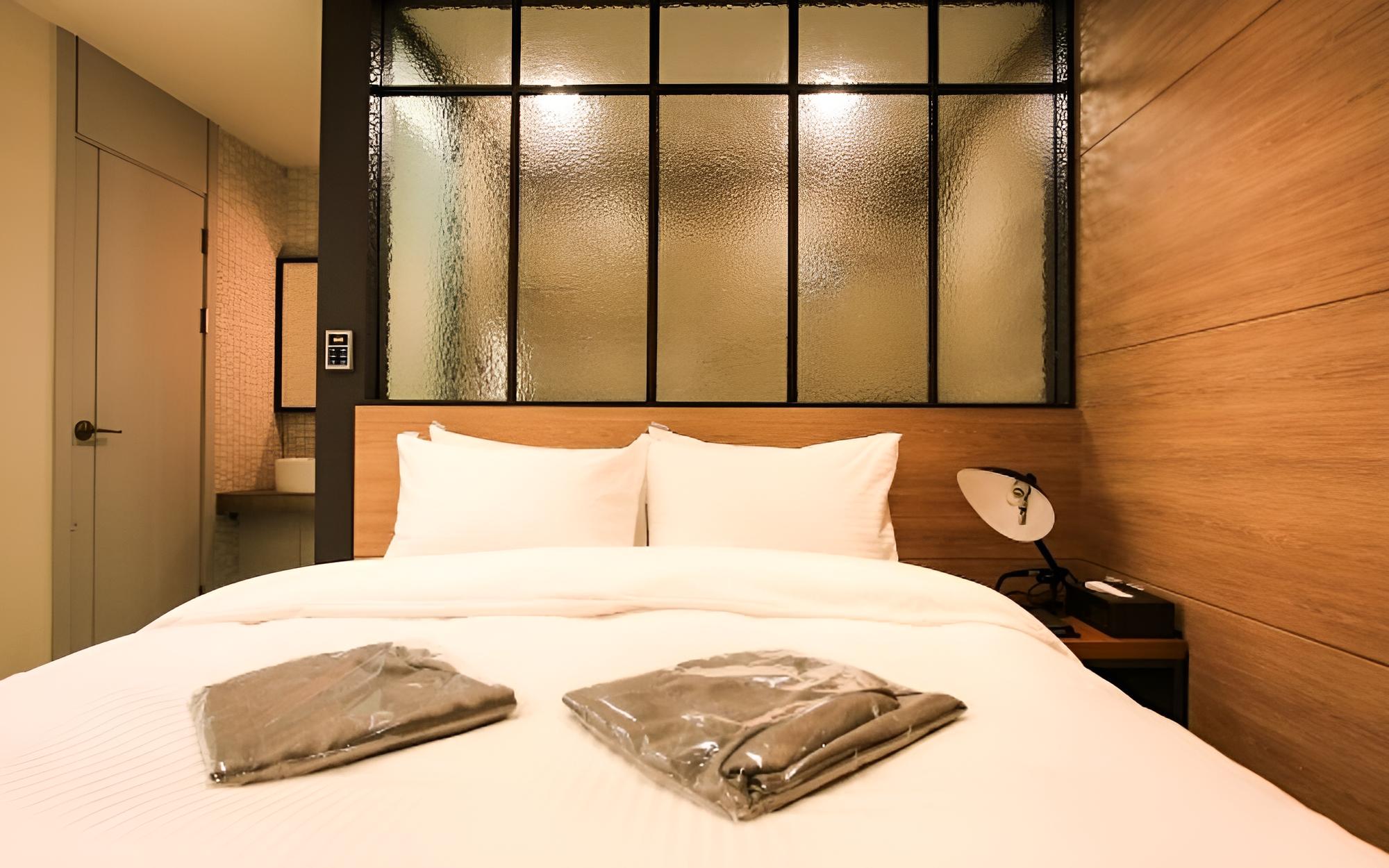 Room (Walkie Special Rate (No Parking Room ) - Photo 9