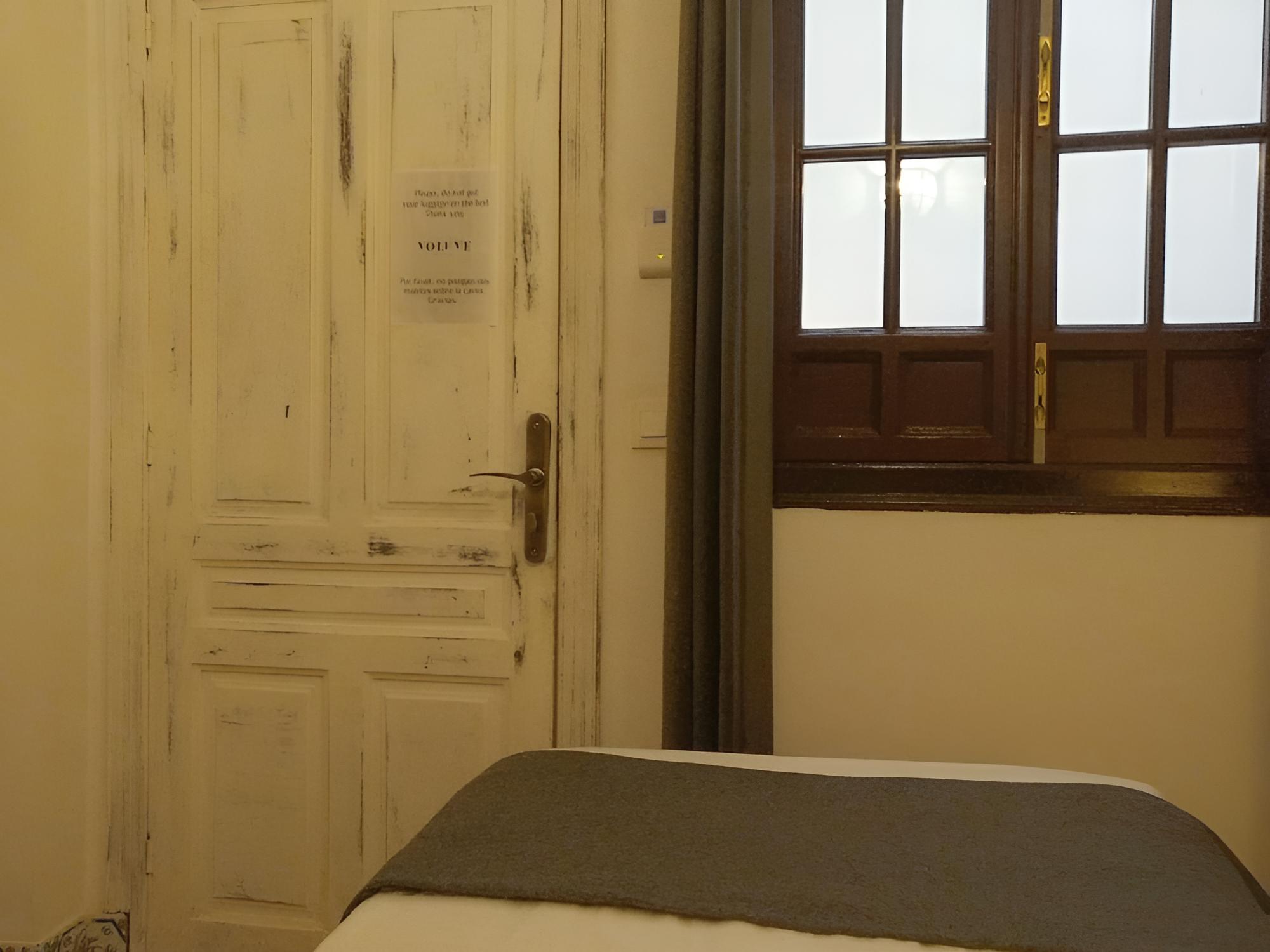 Single Room, Courtyard View