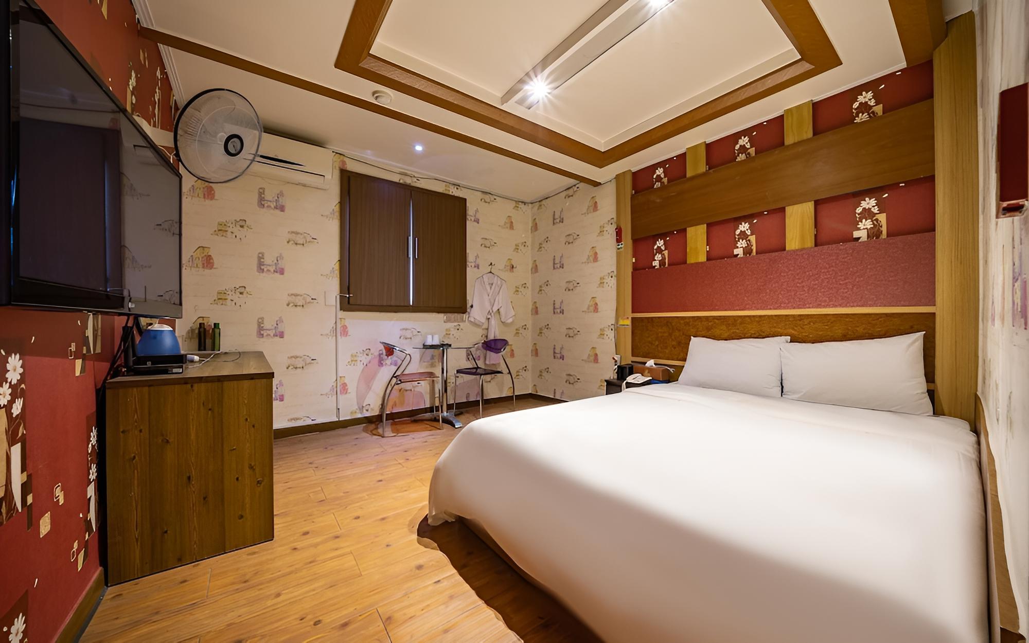 Room (Standard Room)