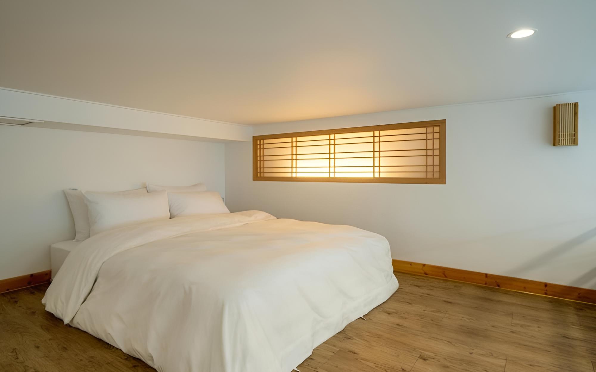 Room (Jasper No 301 (ocean view duplex oli )