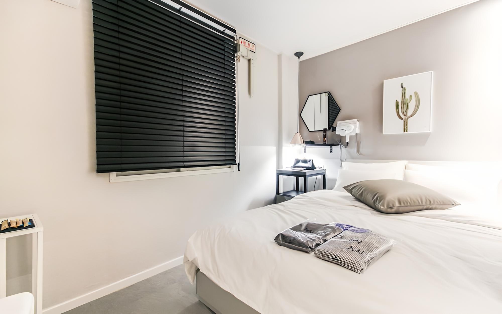 Room (Standard Mini)