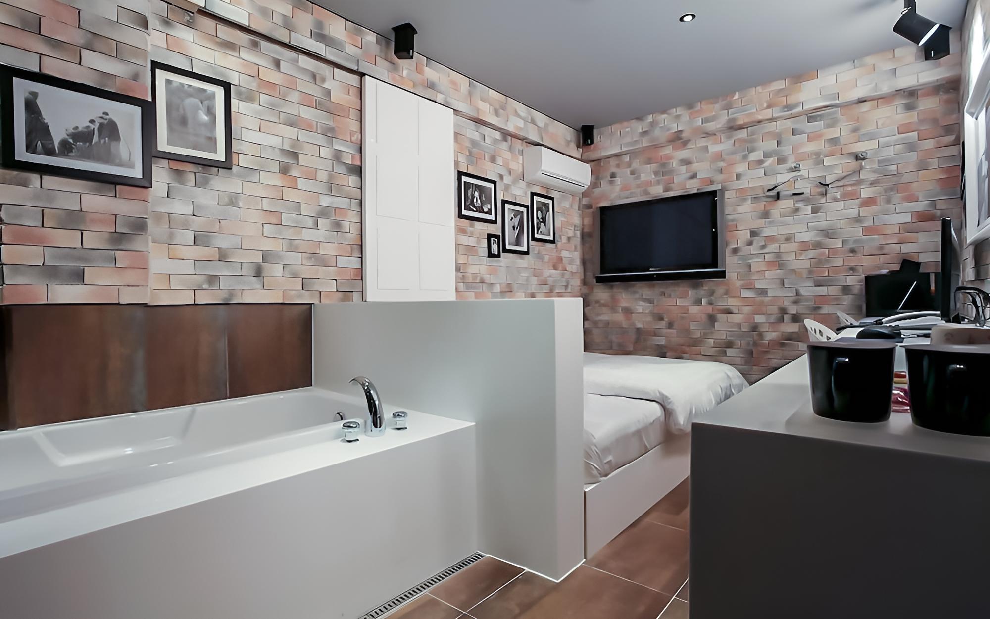Room (Standard room)
