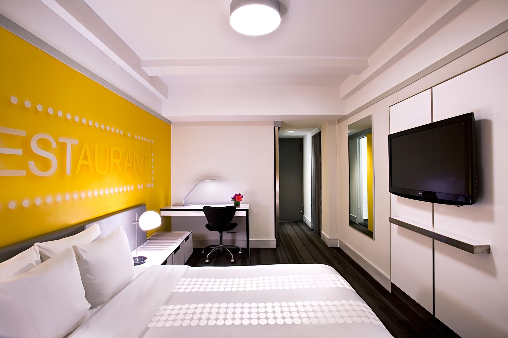 Superior Room thumbnail 5