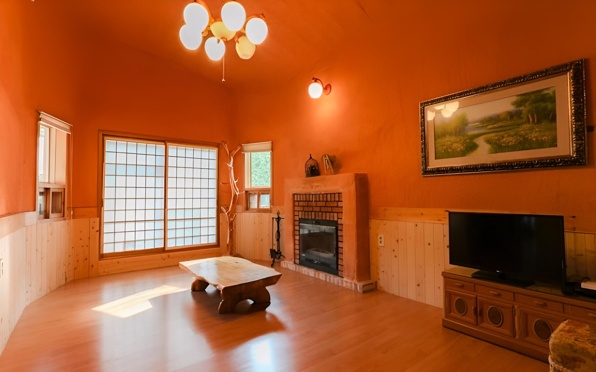 Room (Building Blue (Duplex Unshared House))