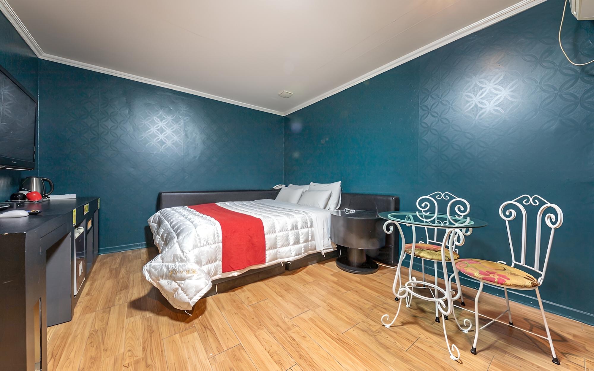 Room (Special Room Deluxe (Netflix/Breakfas) photo 1