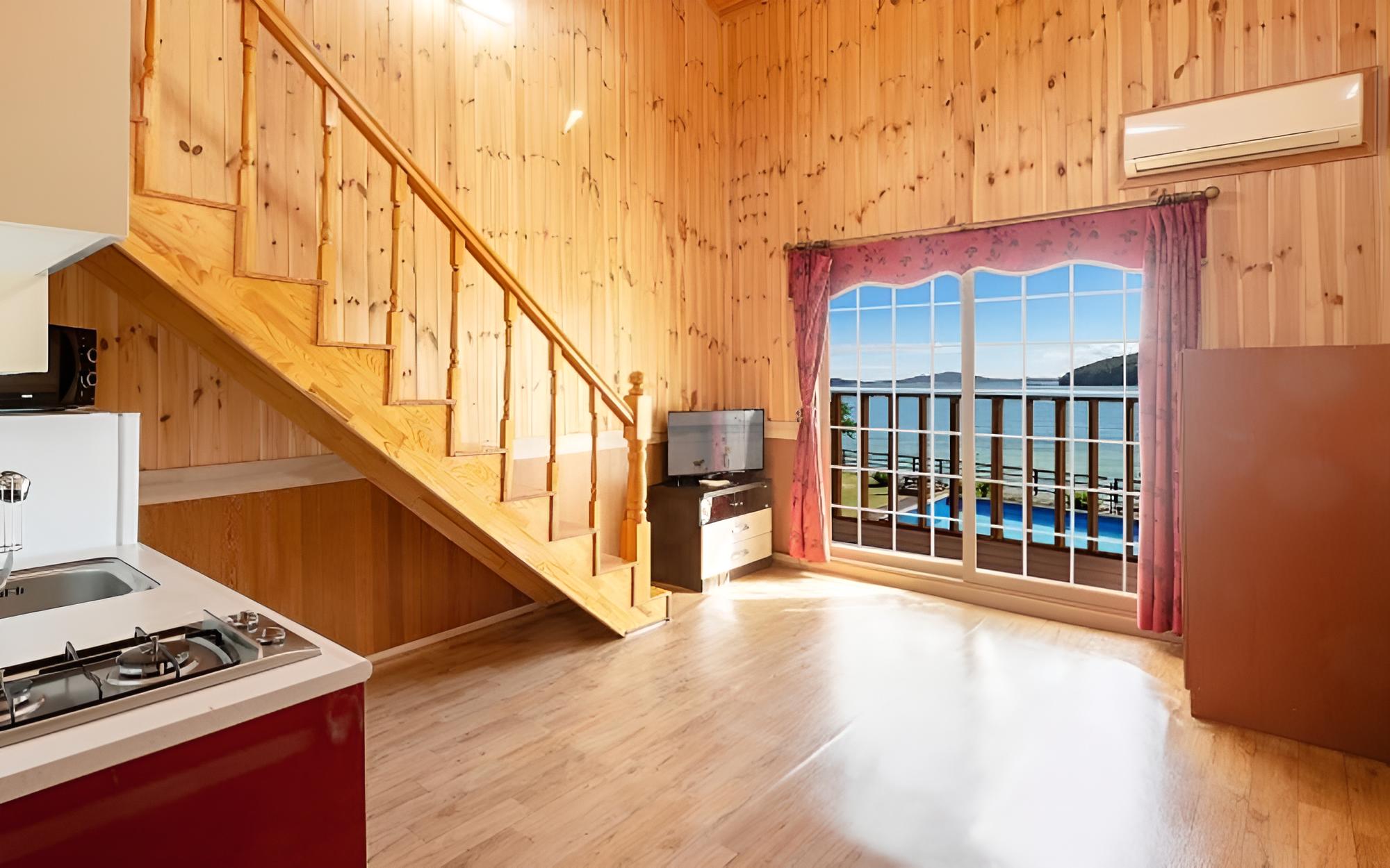 Room (Lemon 1 (Duplex))