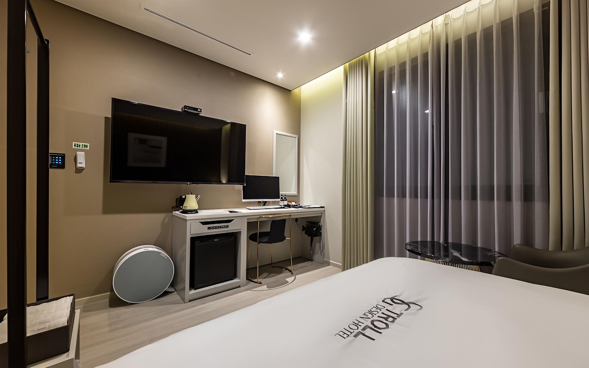 Room (Deluxe (Standard room B air purifier )