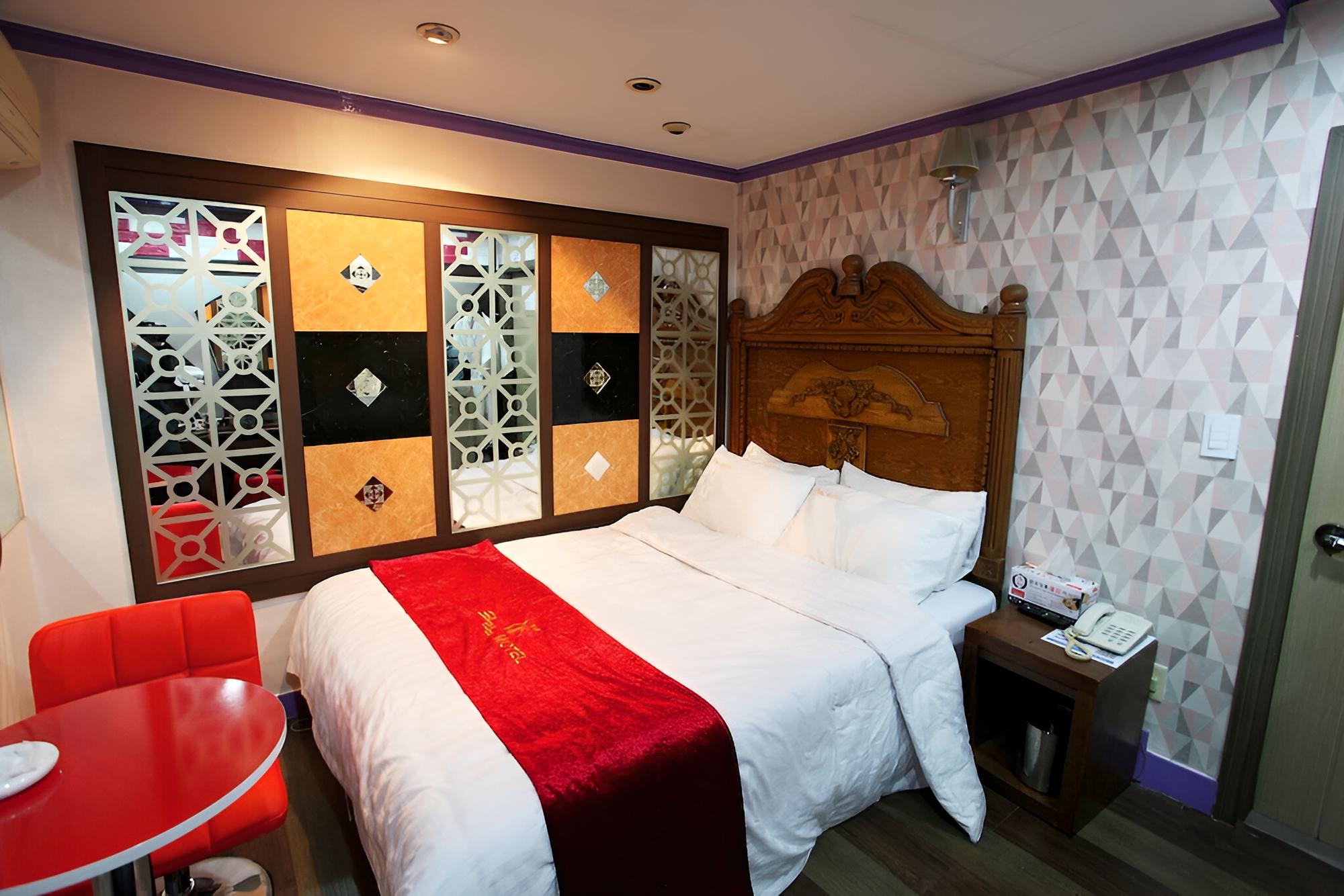 Room (Standard room B) - Photo 8