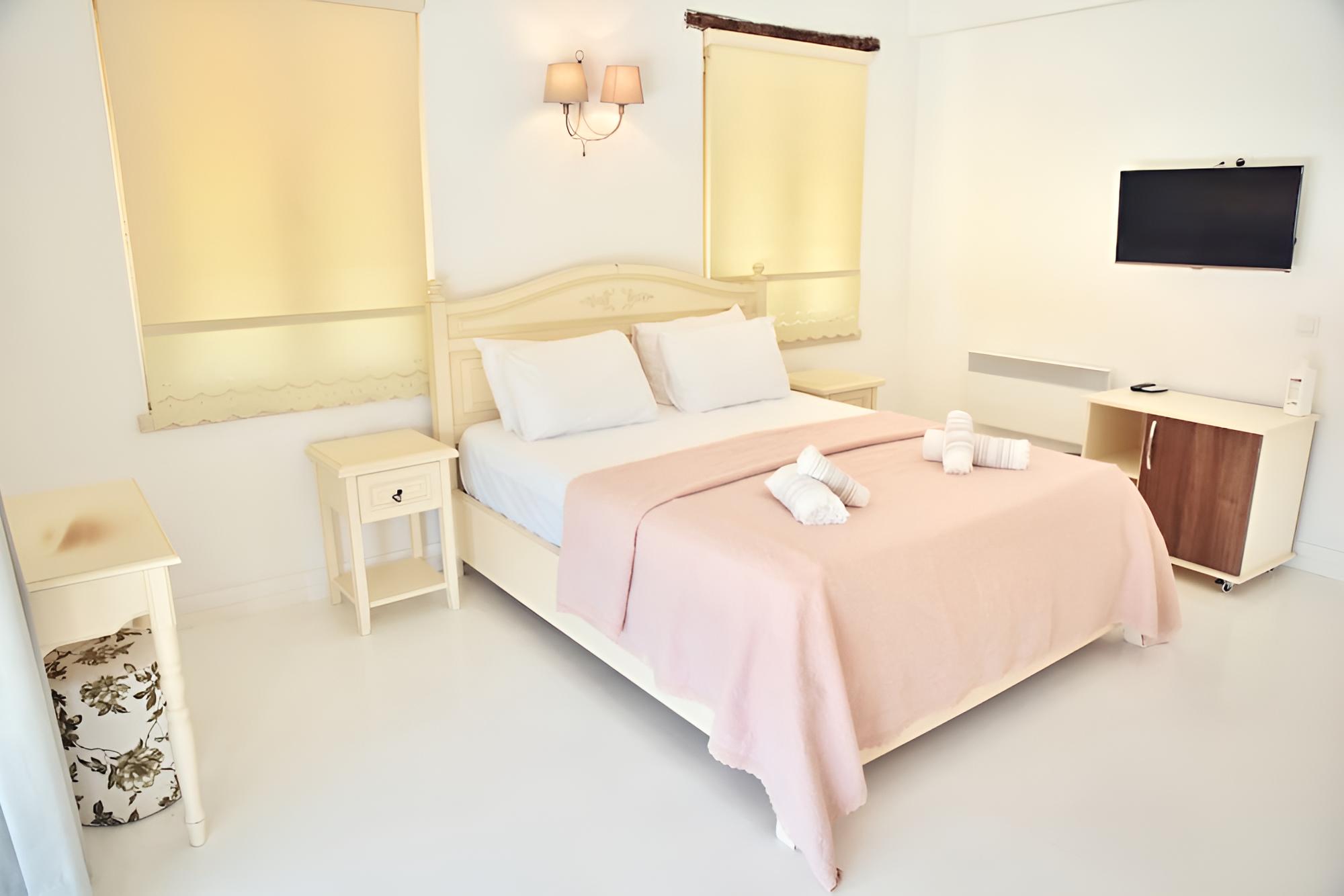 Elite Room, City View