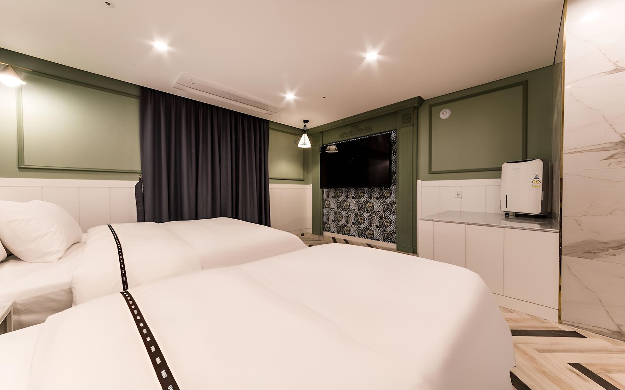 Room (Twin Special Room - Hot Spring (Two P) - Photo 2