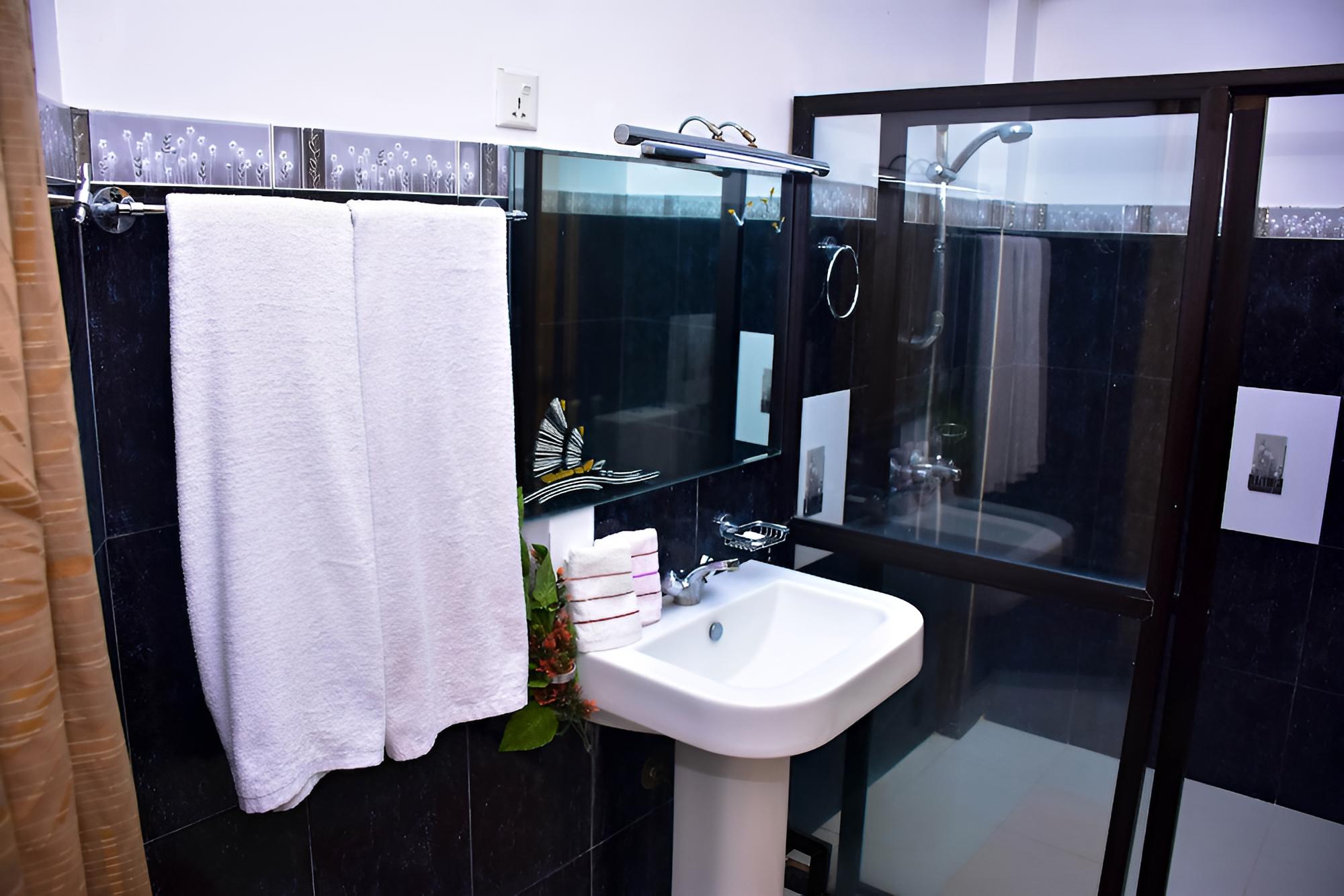 Deluxe Triple Room photo 2