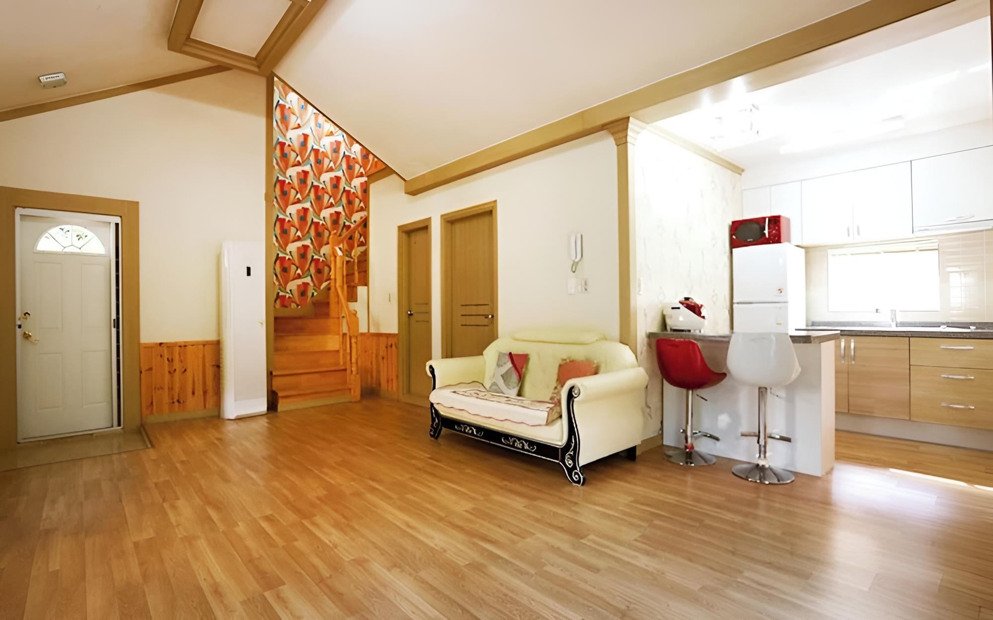 Room (Freesia (Unshared House Duplex))