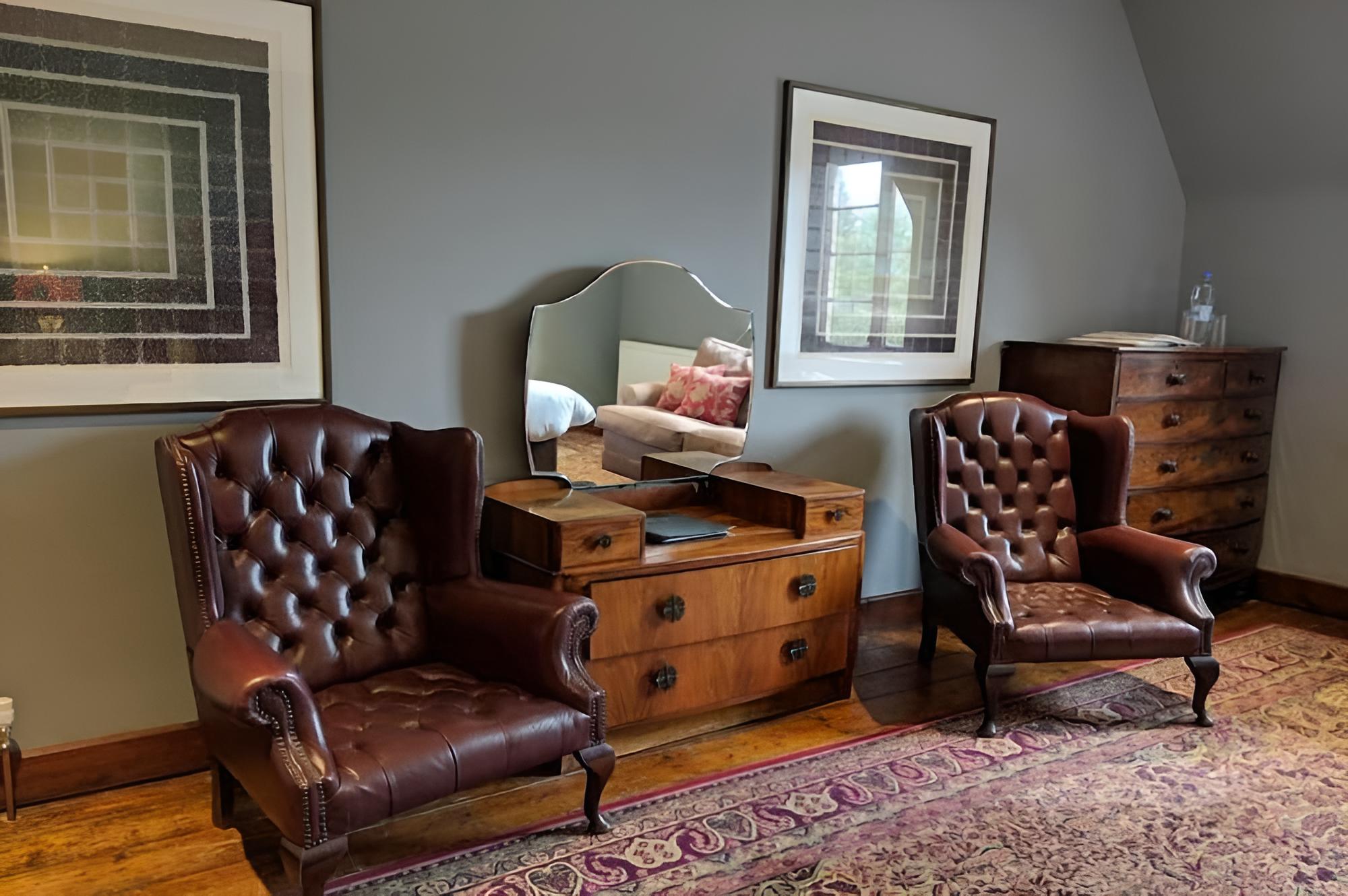 Double or Twin Room, Ensuite (Small Country)