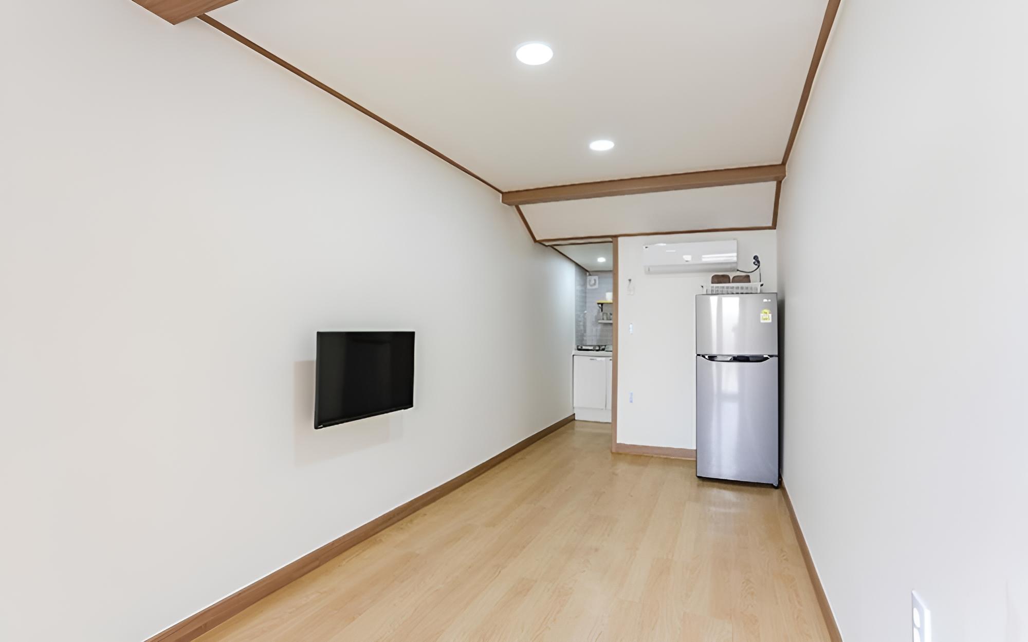 Room (3#)