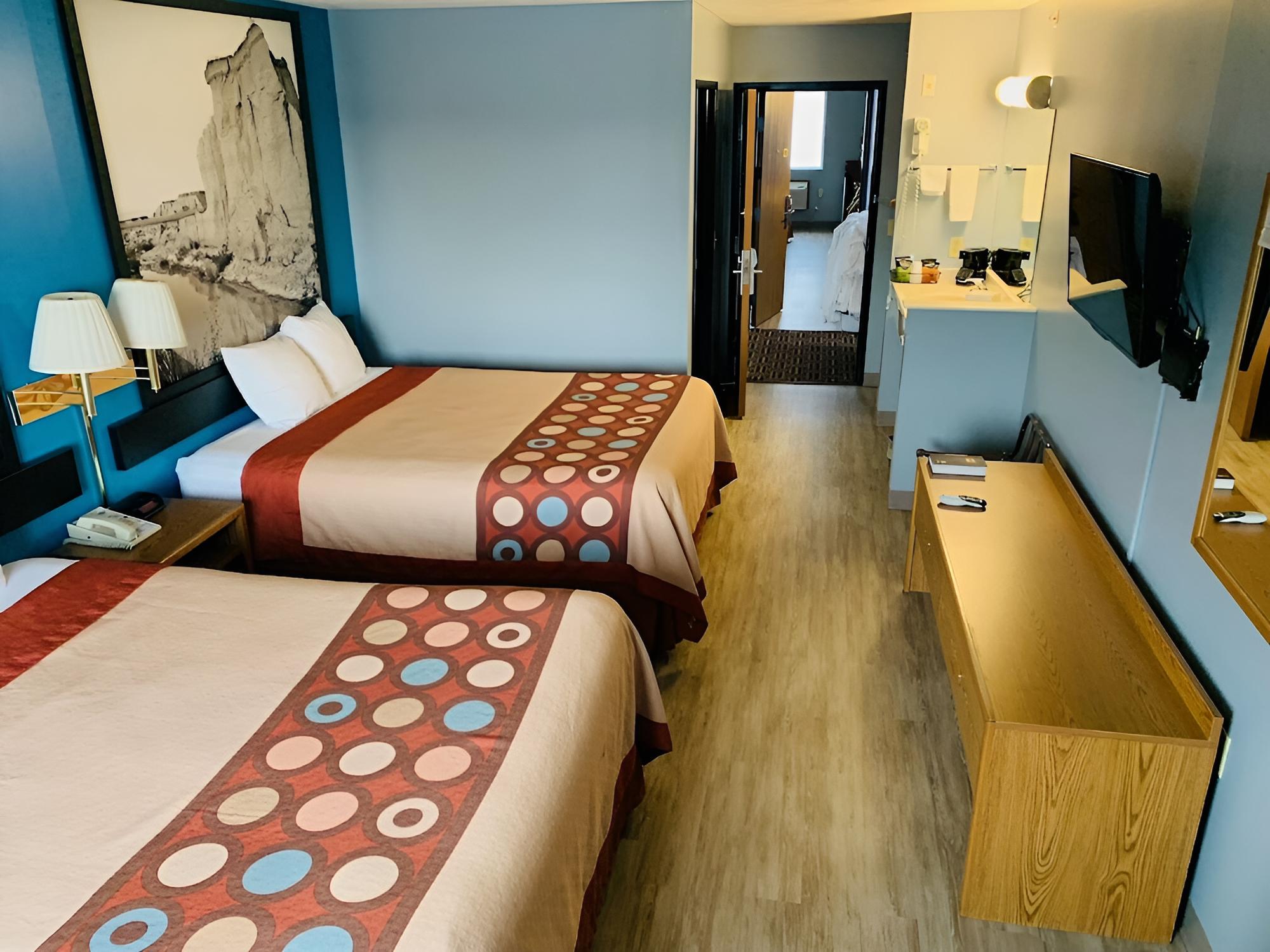 Room, 2 Queen Beds, Non Smoking, Microwave