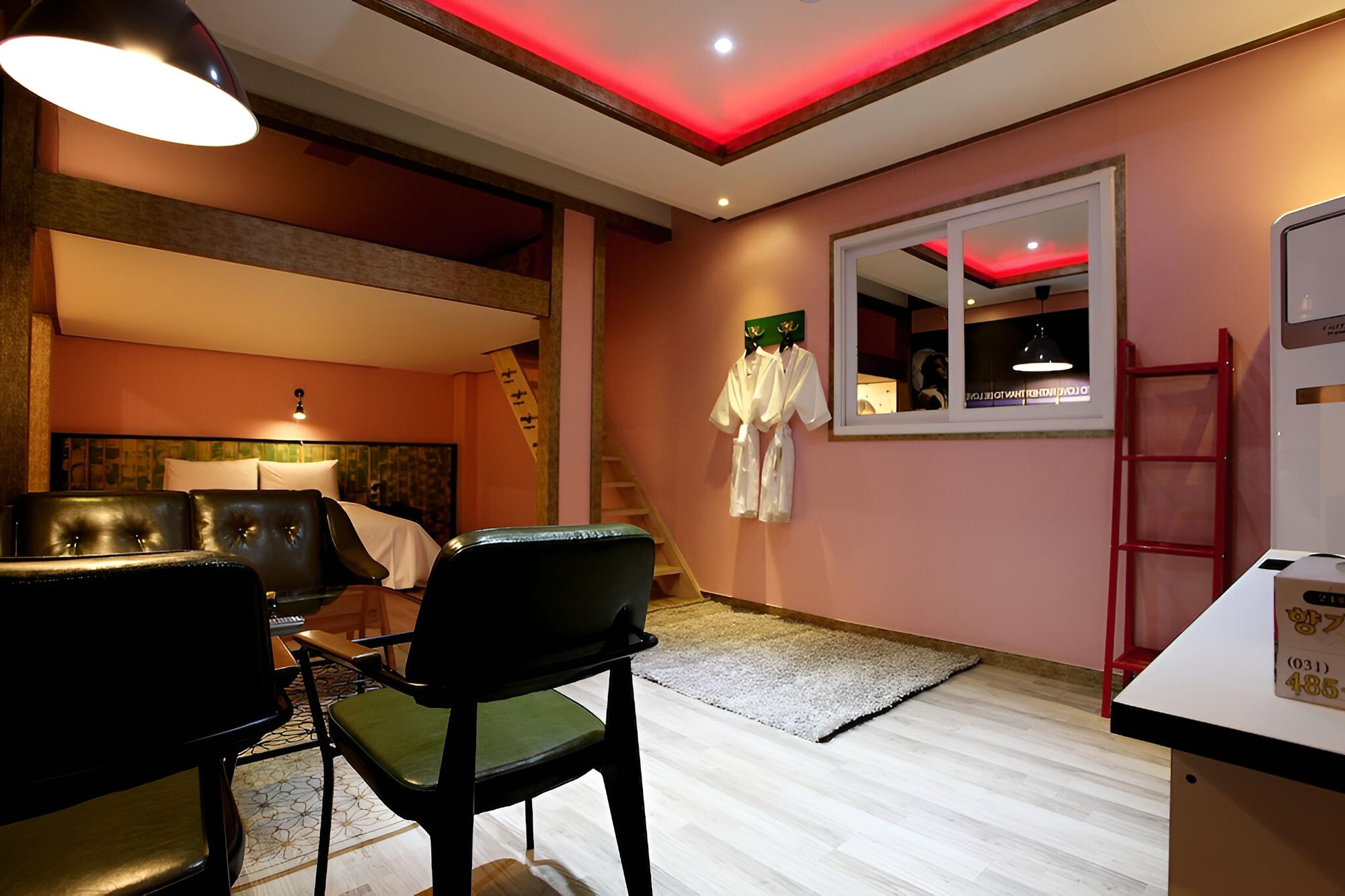 Room (Special Room)