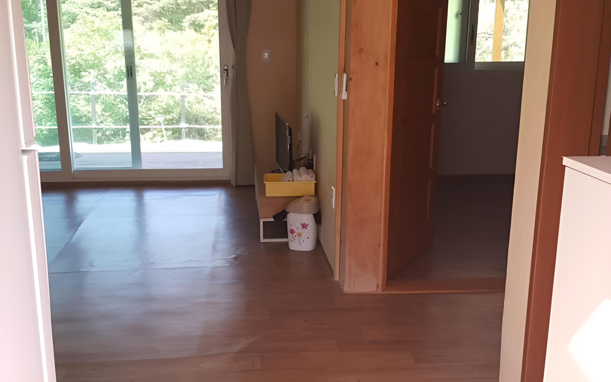 Room (Baekaksan 2)