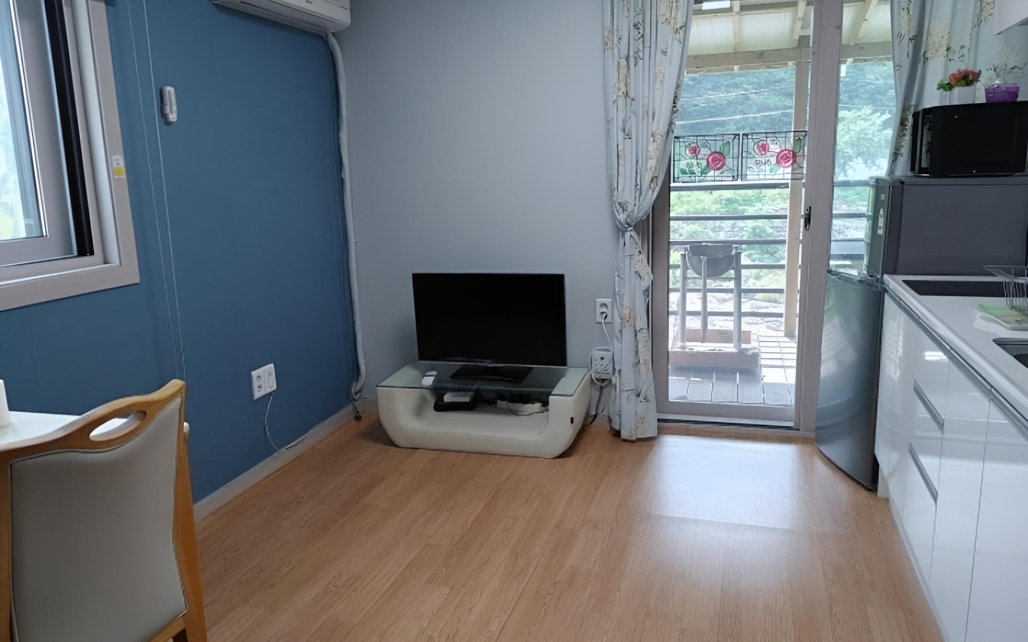 Room (Darae Room (duplex))