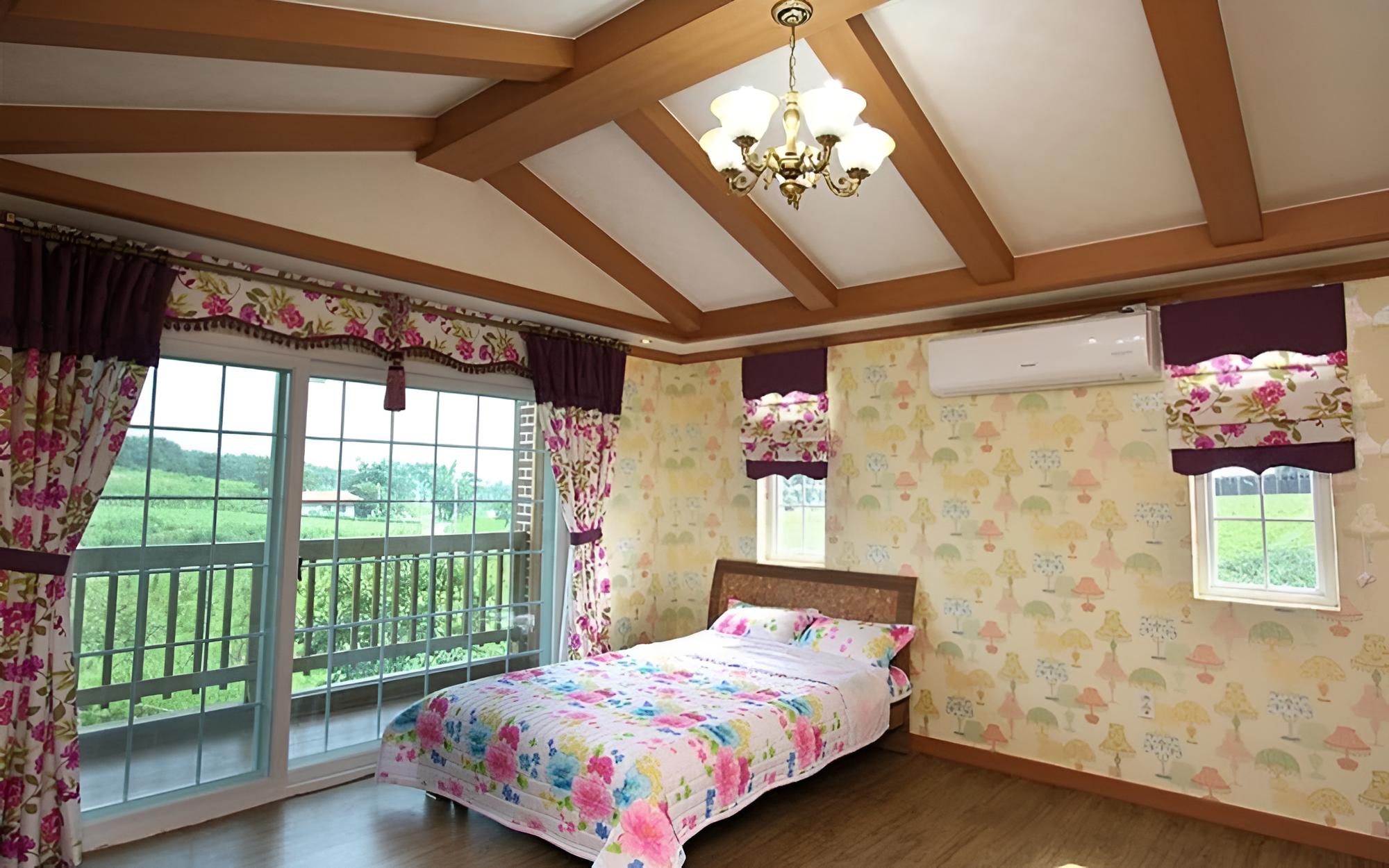 Room (Yukunda)