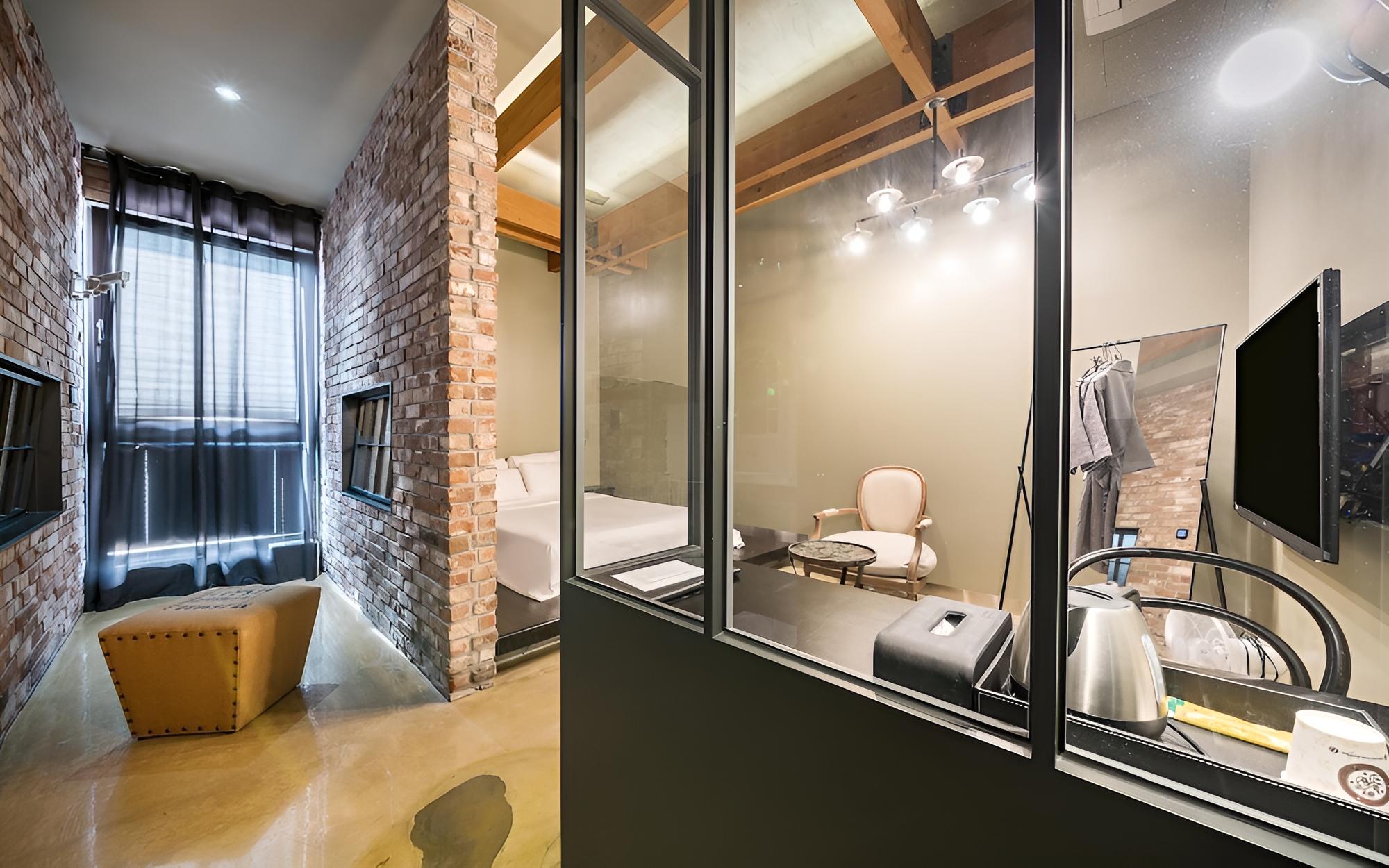 Room (Studio Suite Breakfast PKG breakfast )