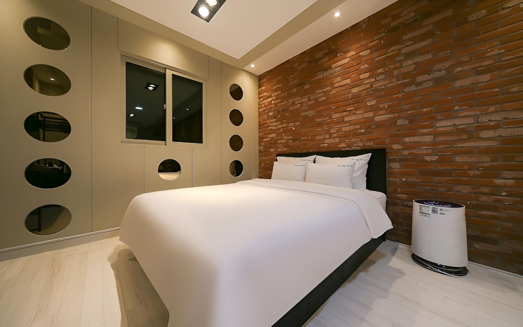 Room (VIP (High Performing 2PC Netflix Air )