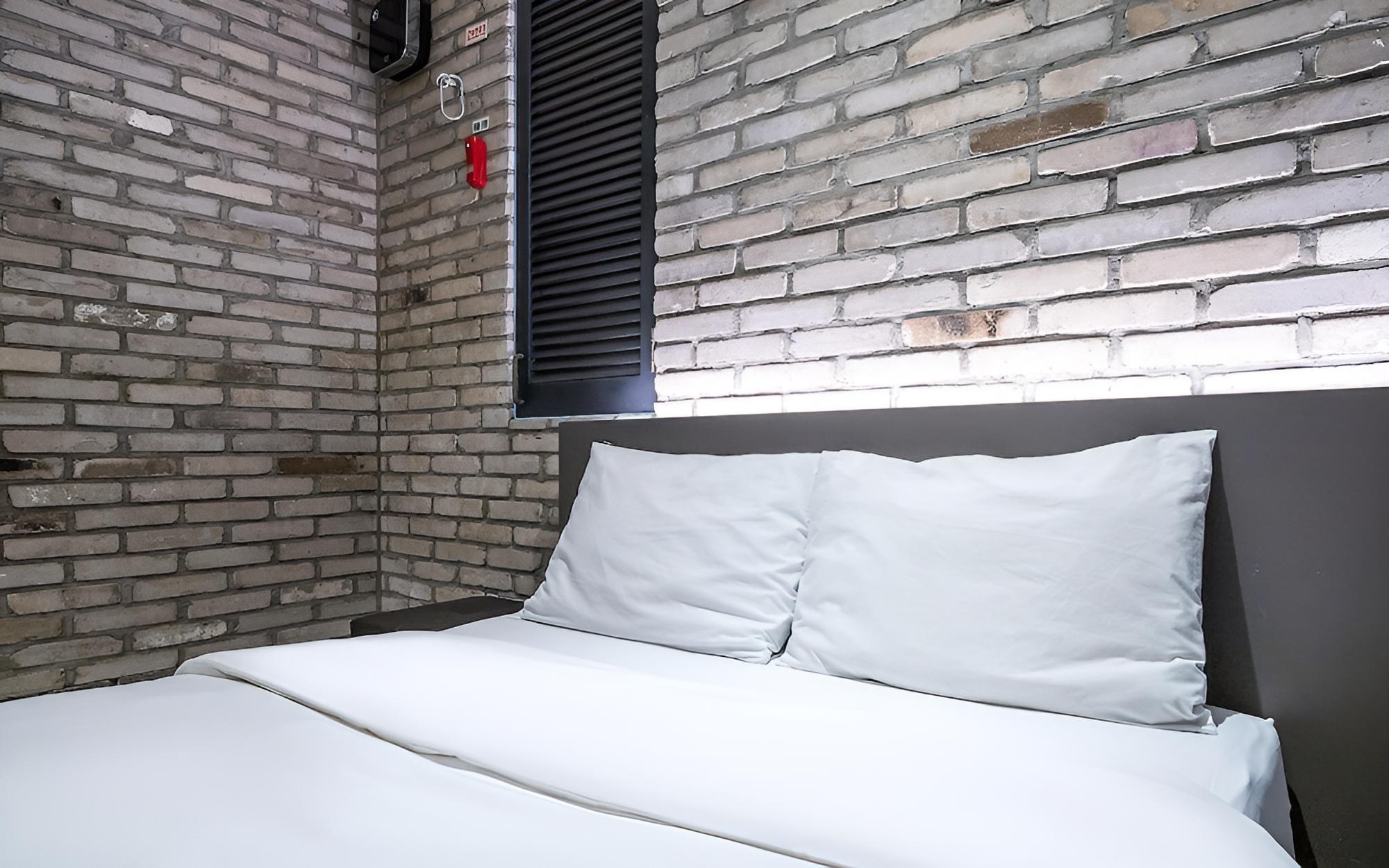 Room (Special Room (Hard Drive-Less PC/OTT))