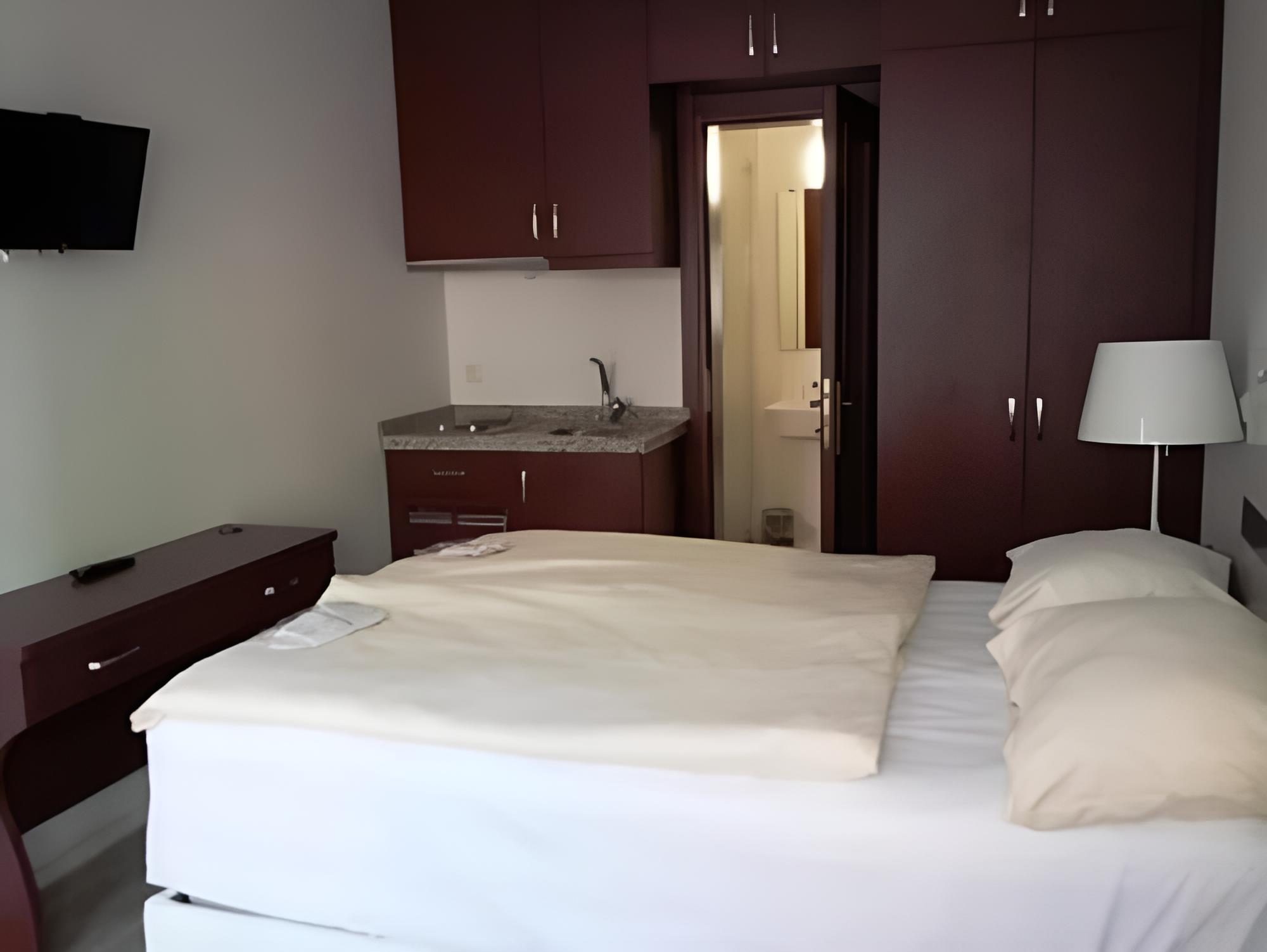 Classic Double Room
