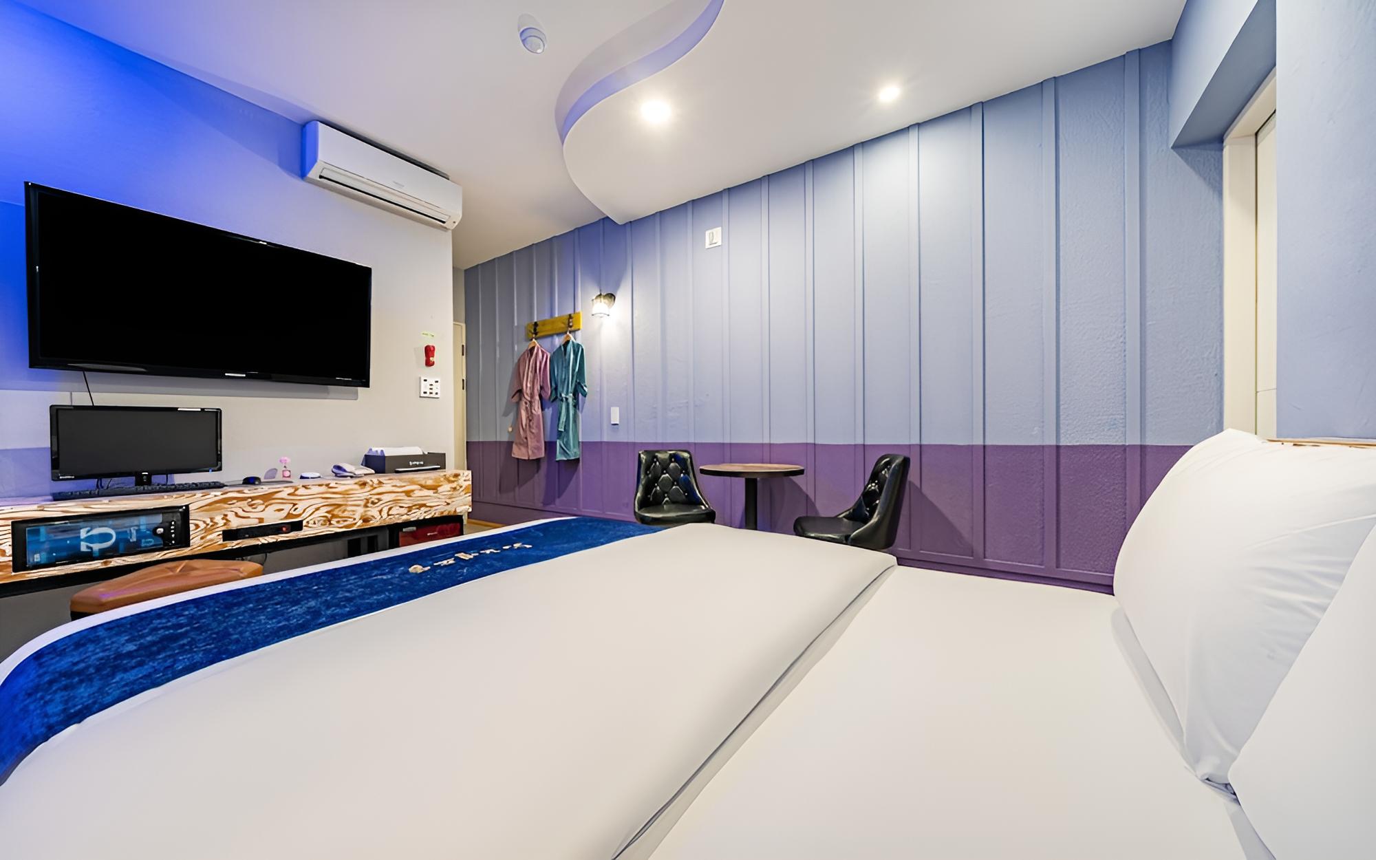 Room (Standard Room)