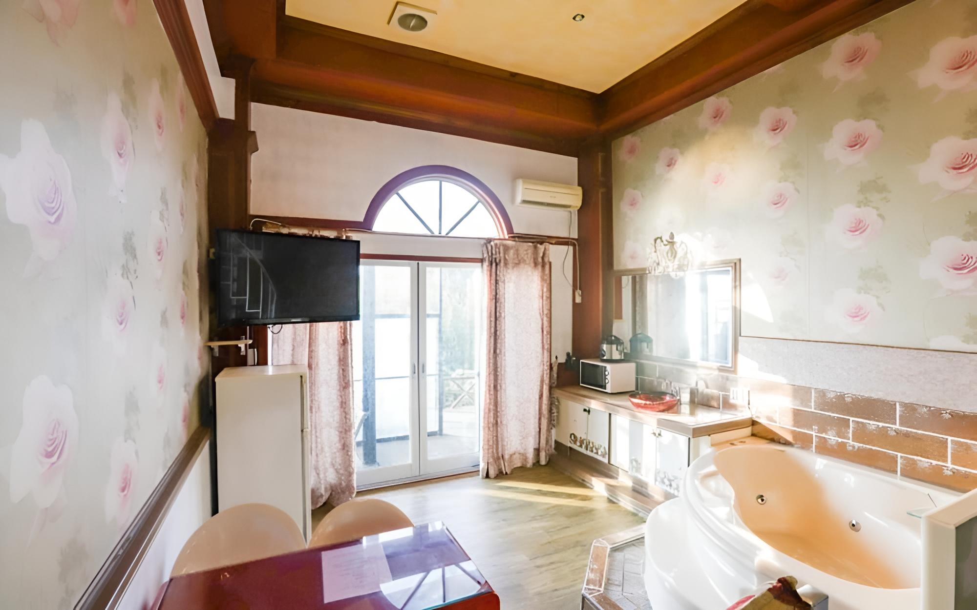 Room (Relationship (Duplex Ocean View Priva)